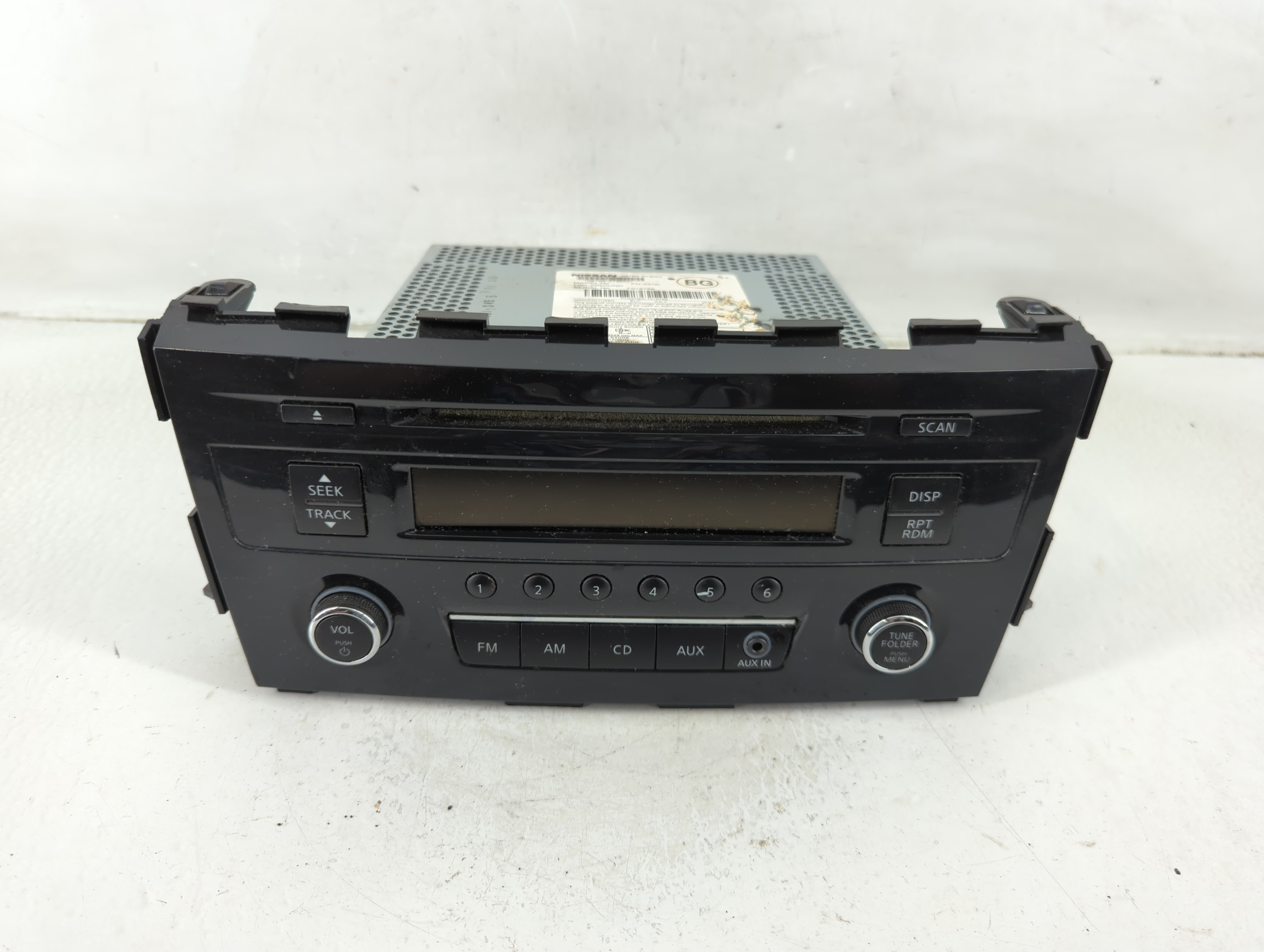 2013-2015 Nissan Altima Am Fm Cd Player Radio Receiver 1172990 - Oemusedautoparts1.com