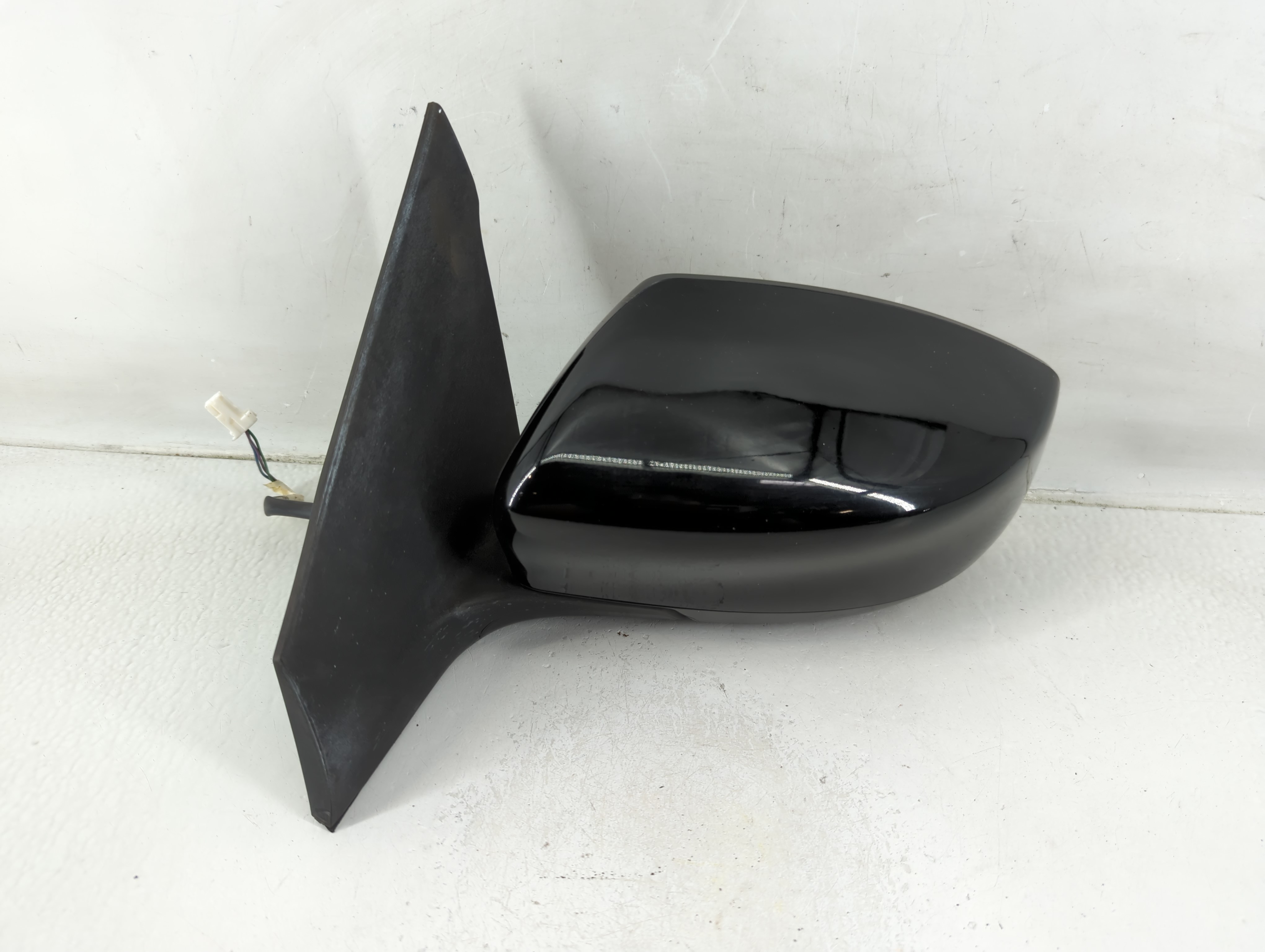 Picture of 2013-2015 Nissan Sentra Driver Left Side View Power Door Mirror Black 1172995