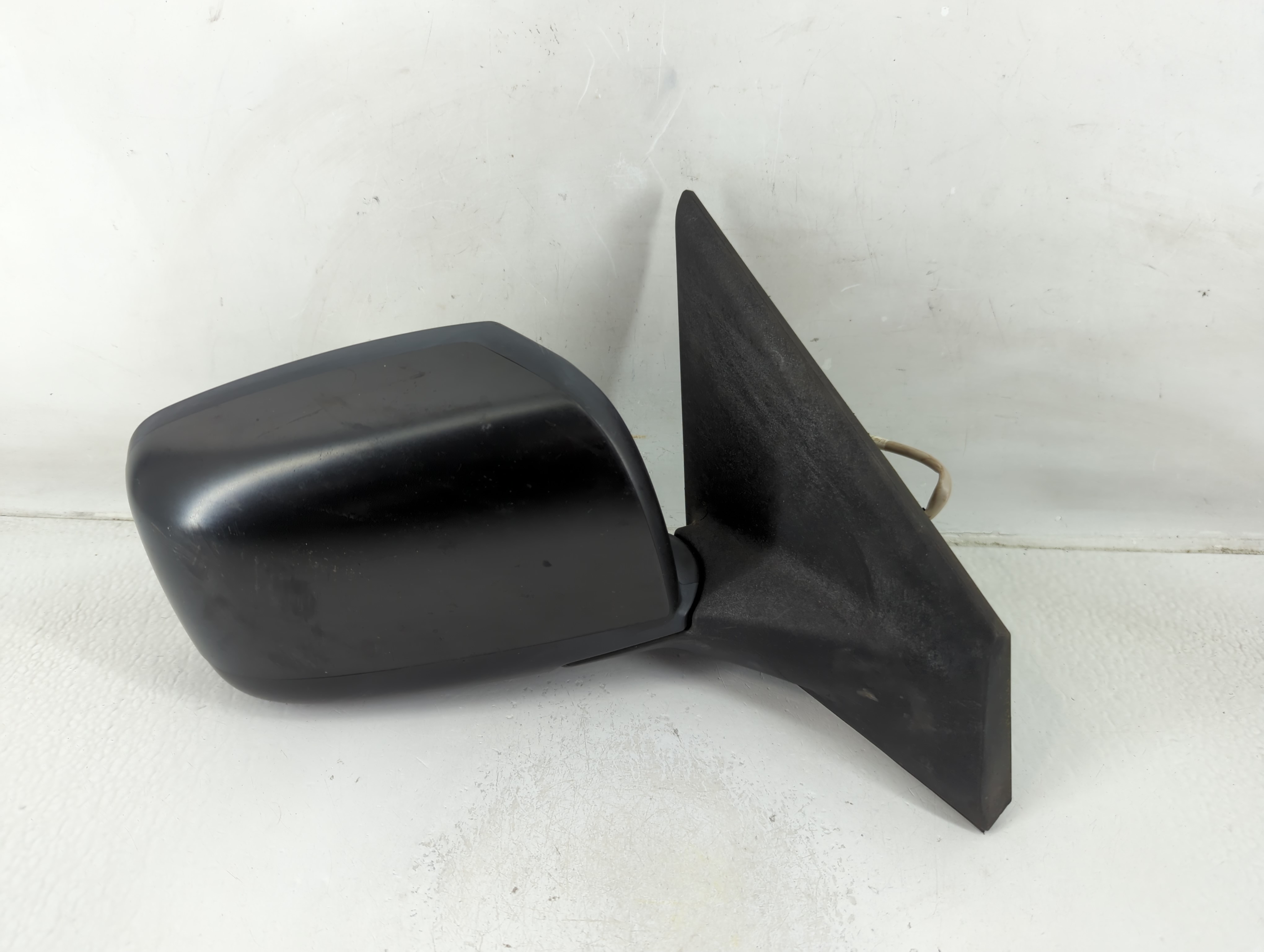 Picture of 2008-2015 Nissan Rogue Passenger Right Side View Power Door Mirror Black 1172998