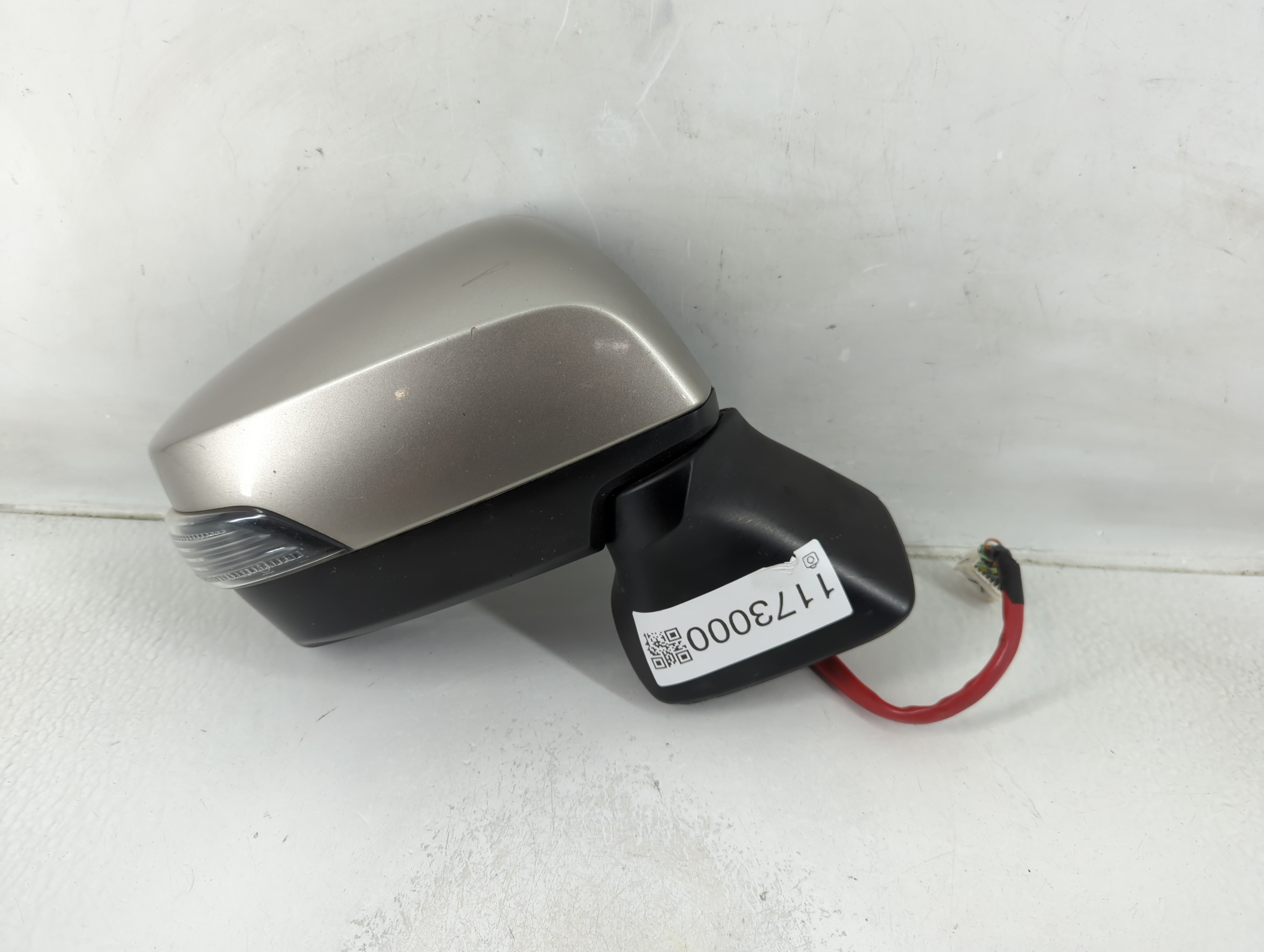 Picture of 2015-2017 Subaru Legacy Passenger Right Side View Power Door Mirror 1173000