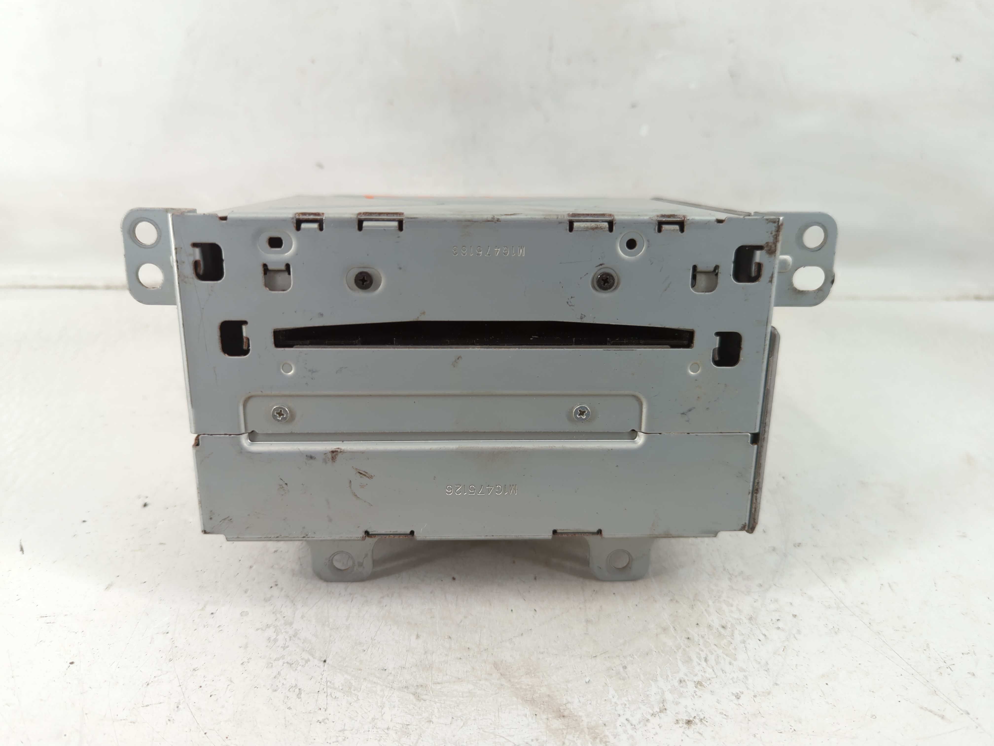 Picture of 2010-2012 Buick Lacrosse Am Fm Cd Player Radio Receiver 1173012