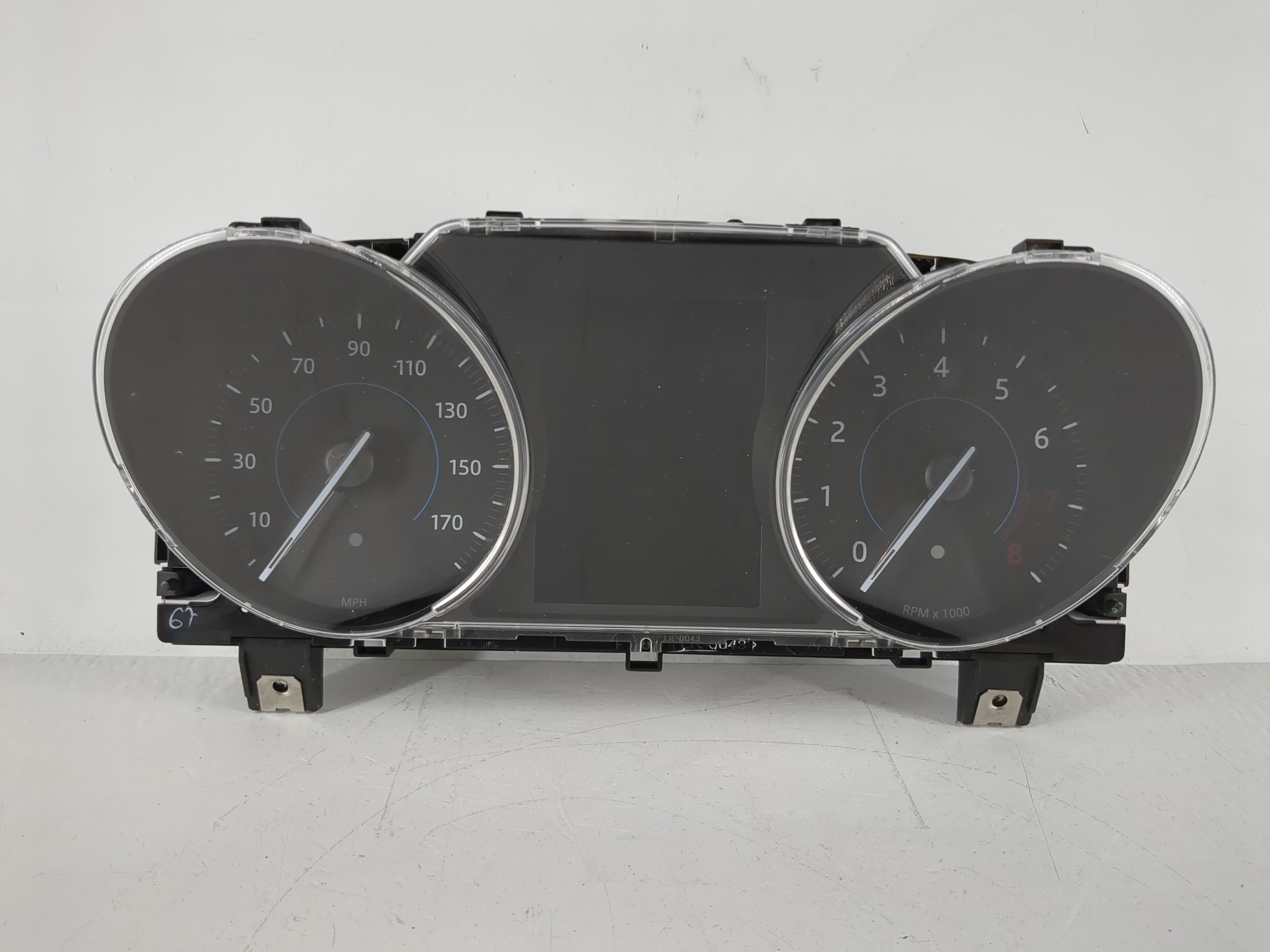 2017-2018 Jaguar Xe Speedometer Instrument Cluster Gauges Hx7310849ae 1173187 - Oemusedautoparts1.com