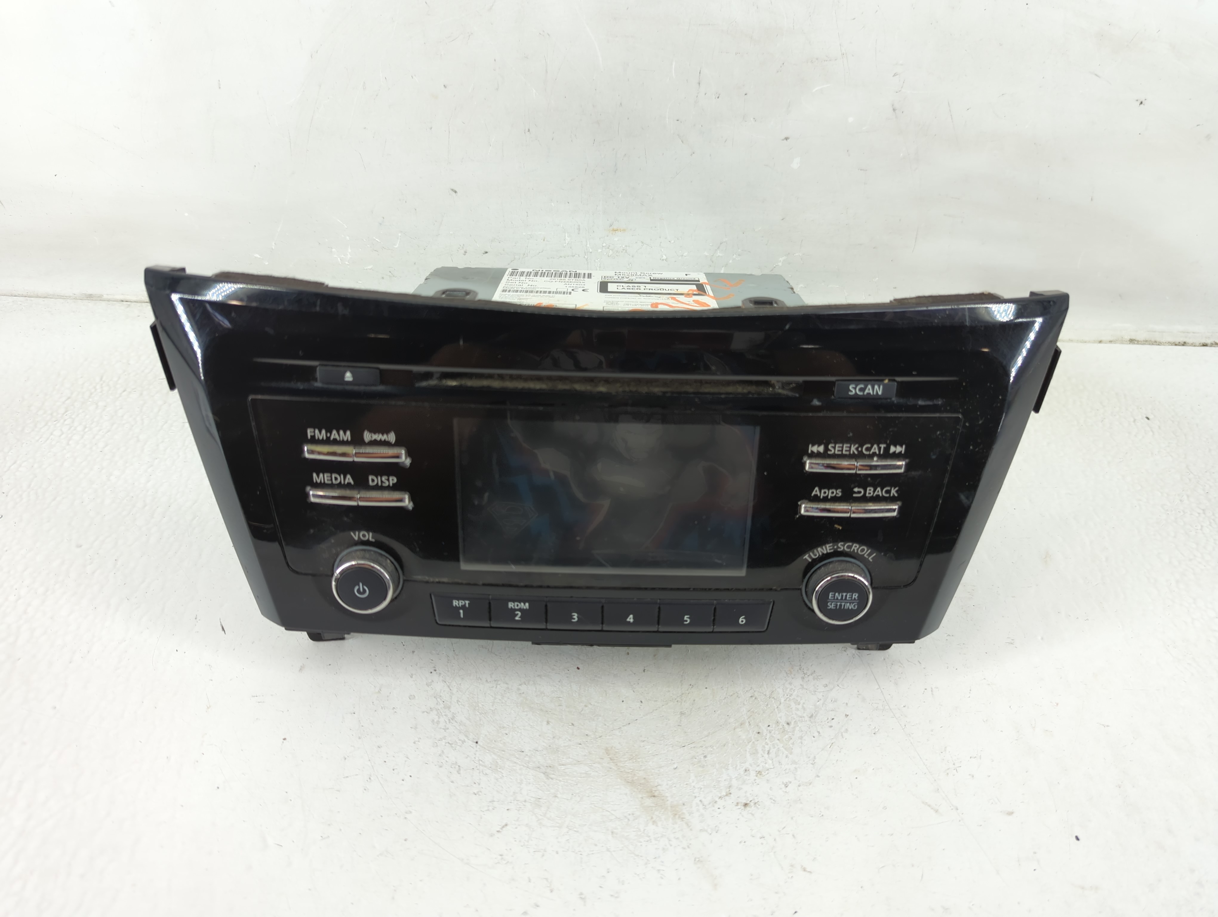 Picture of 2015-2016 Nissan Rogue Am Fm Cd Player Radio Receiver 1173196