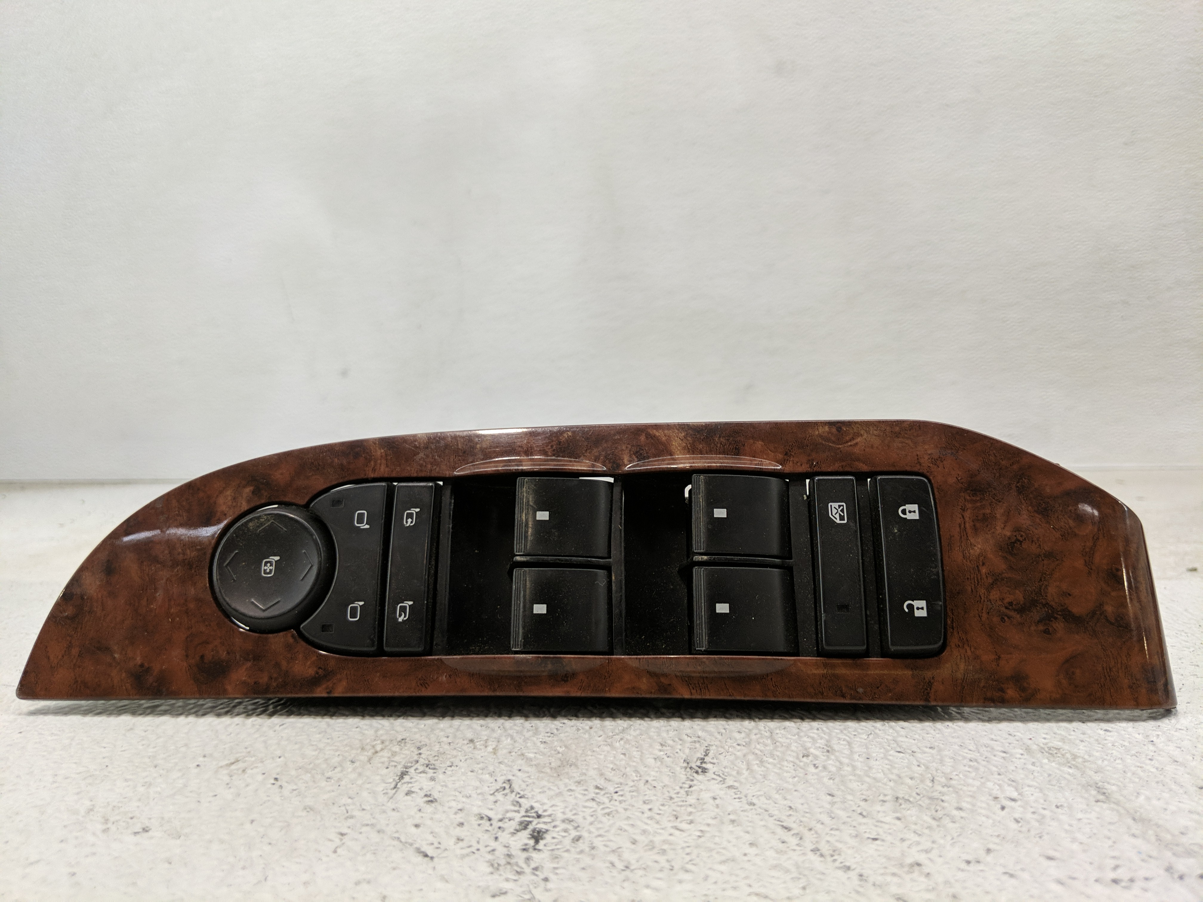 Picture of 2007 Chevrolet Silverado 1500 Driver Left Door Master Power Window Switch 1173208