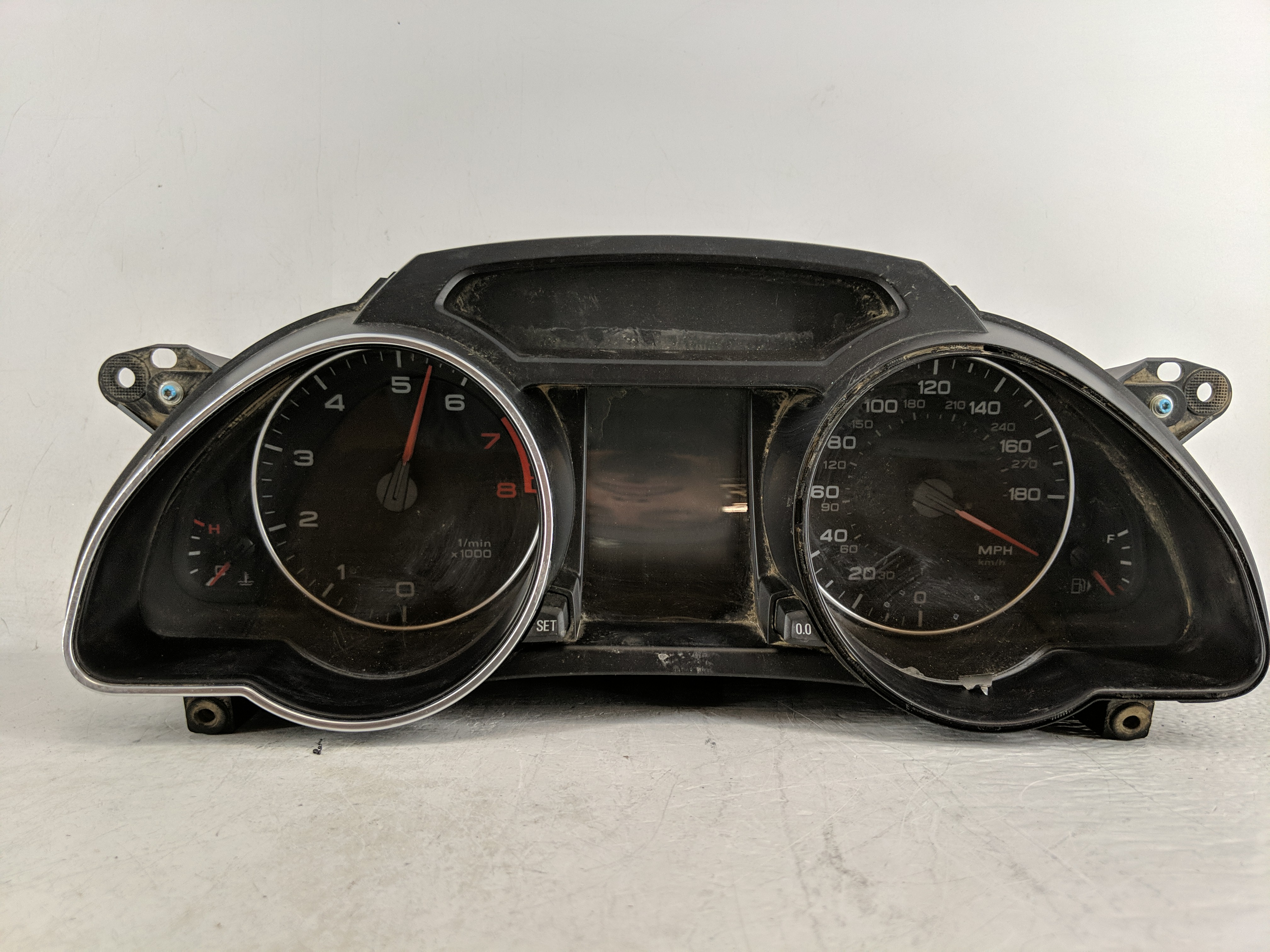 2008-2009 Audi A5 Speedometer Instrument Cluster Gauges 9gle1b6ai 1173220 - Oemusedautoparts1.com