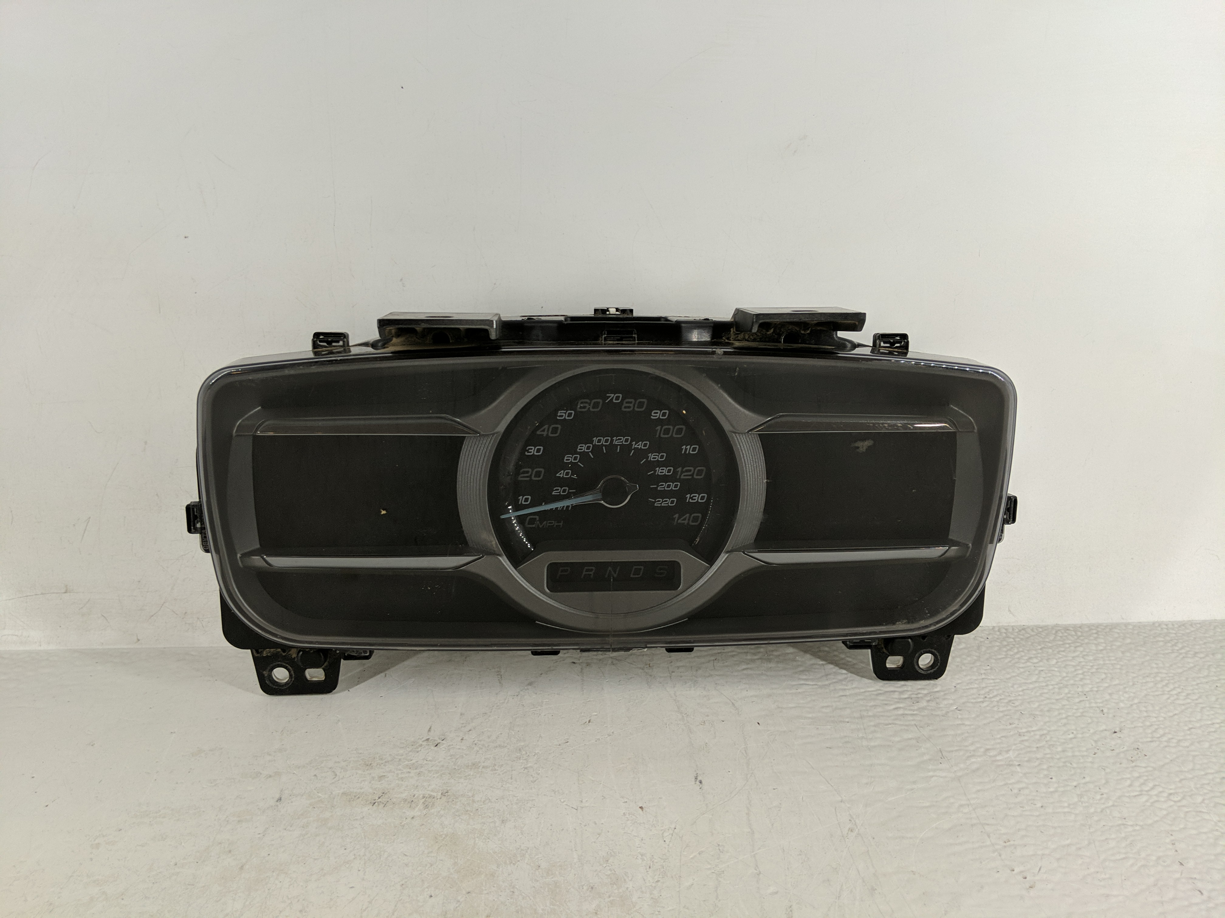 2015-2015 Ford Taurus Speedometer Instrument Cluster Gauges 1173226 - Oemusedautoparts1.com