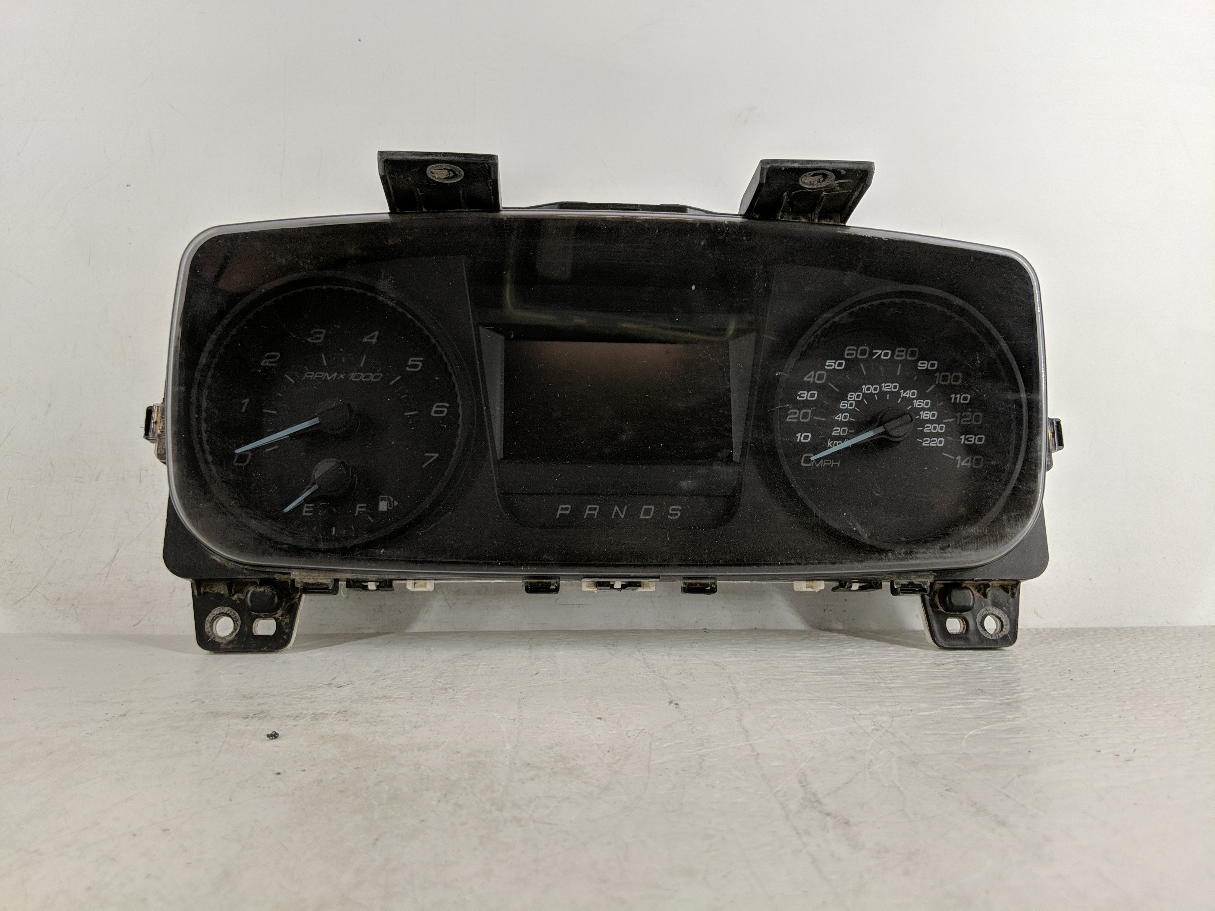 2015-2016 Ford Taurus Speedometer Instrument Cluster Gauges 1173229 - Oemusedautoparts1.com