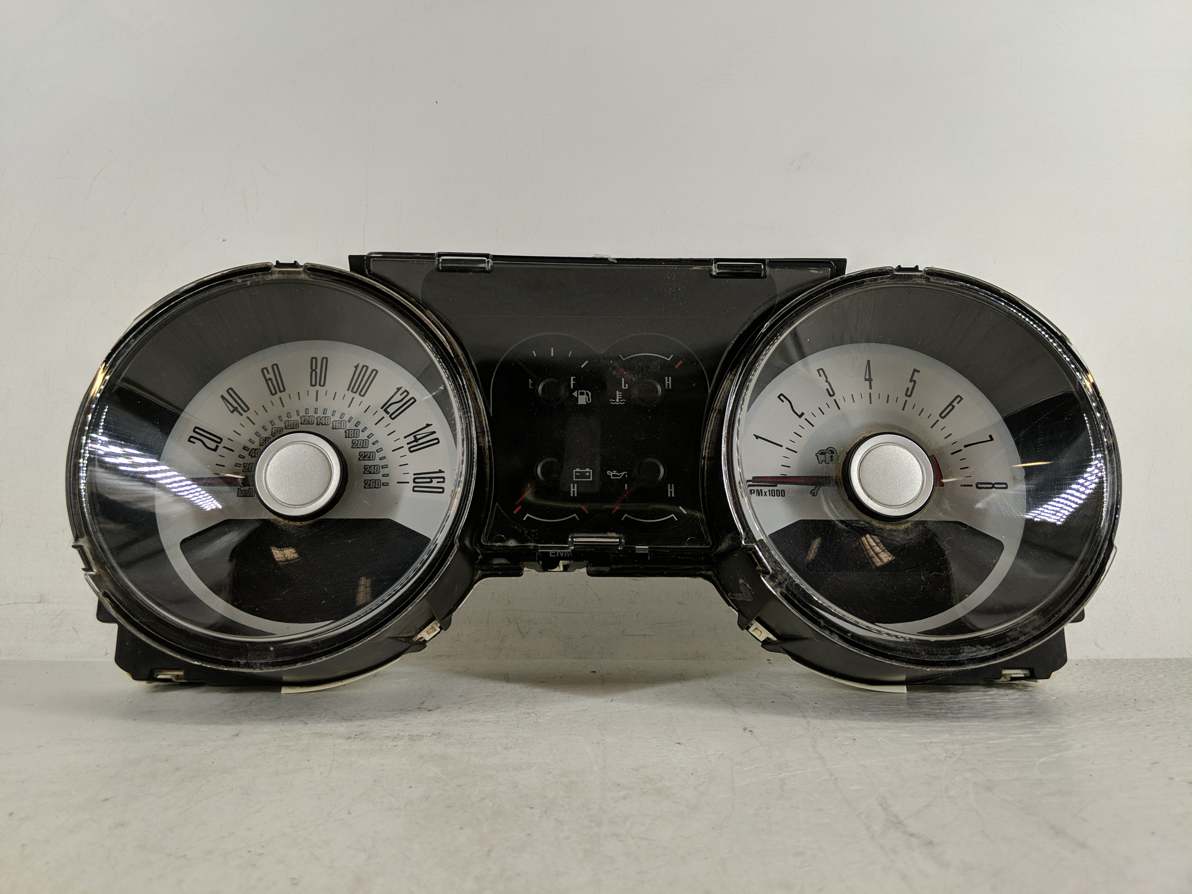 2011-2011 Ford Mustang Speedometer Instrument Cluster Gauges 10849 1173231 - Oemusedautoparts1.com