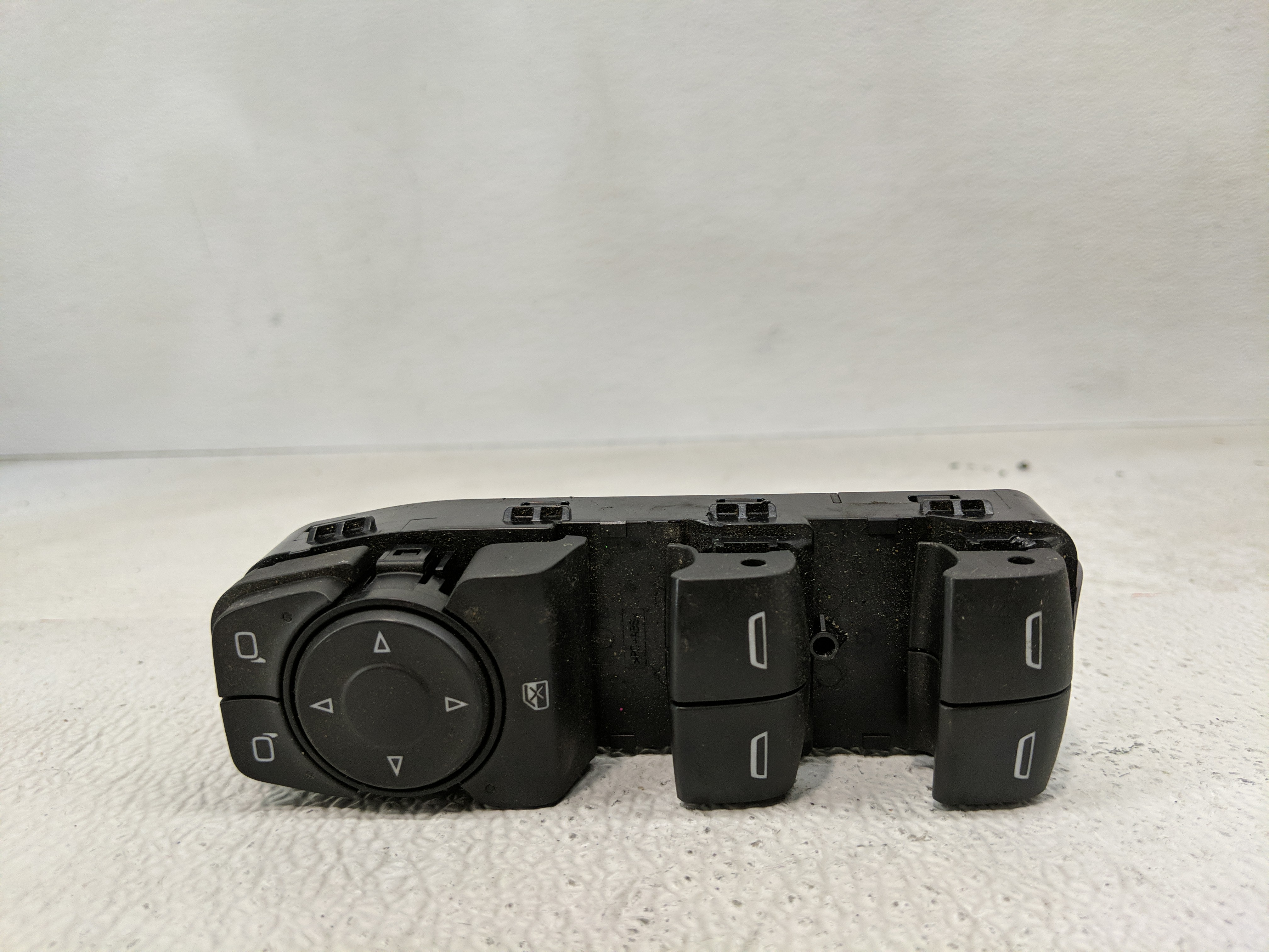 Picture of 2017-2019 Gmc Acadia Driver Left Door Master Power Window Switch 1173430