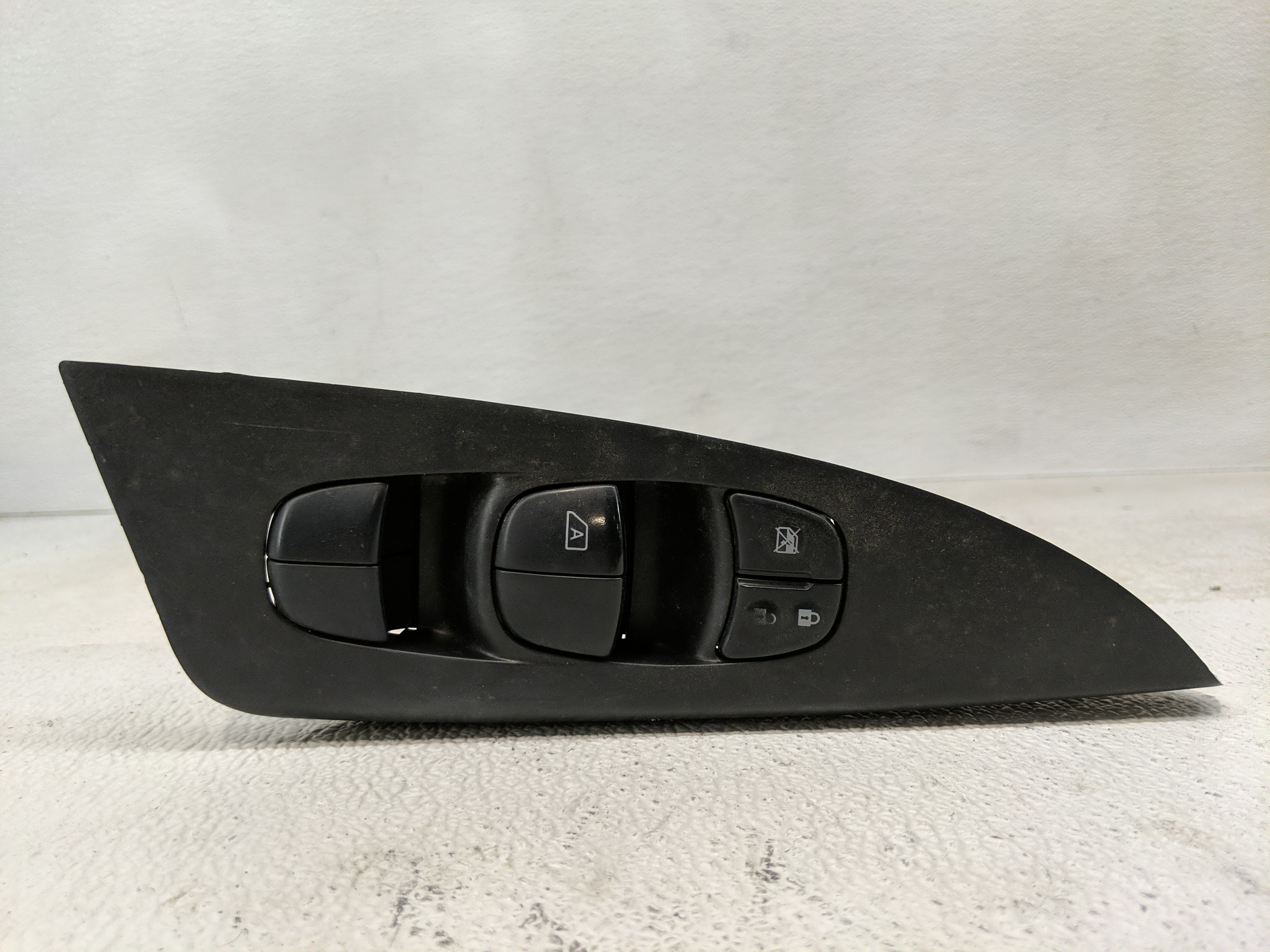 Picture of 2013-2019 Nissan Sentra Driver Left Door Master Power Window Switch 1173431