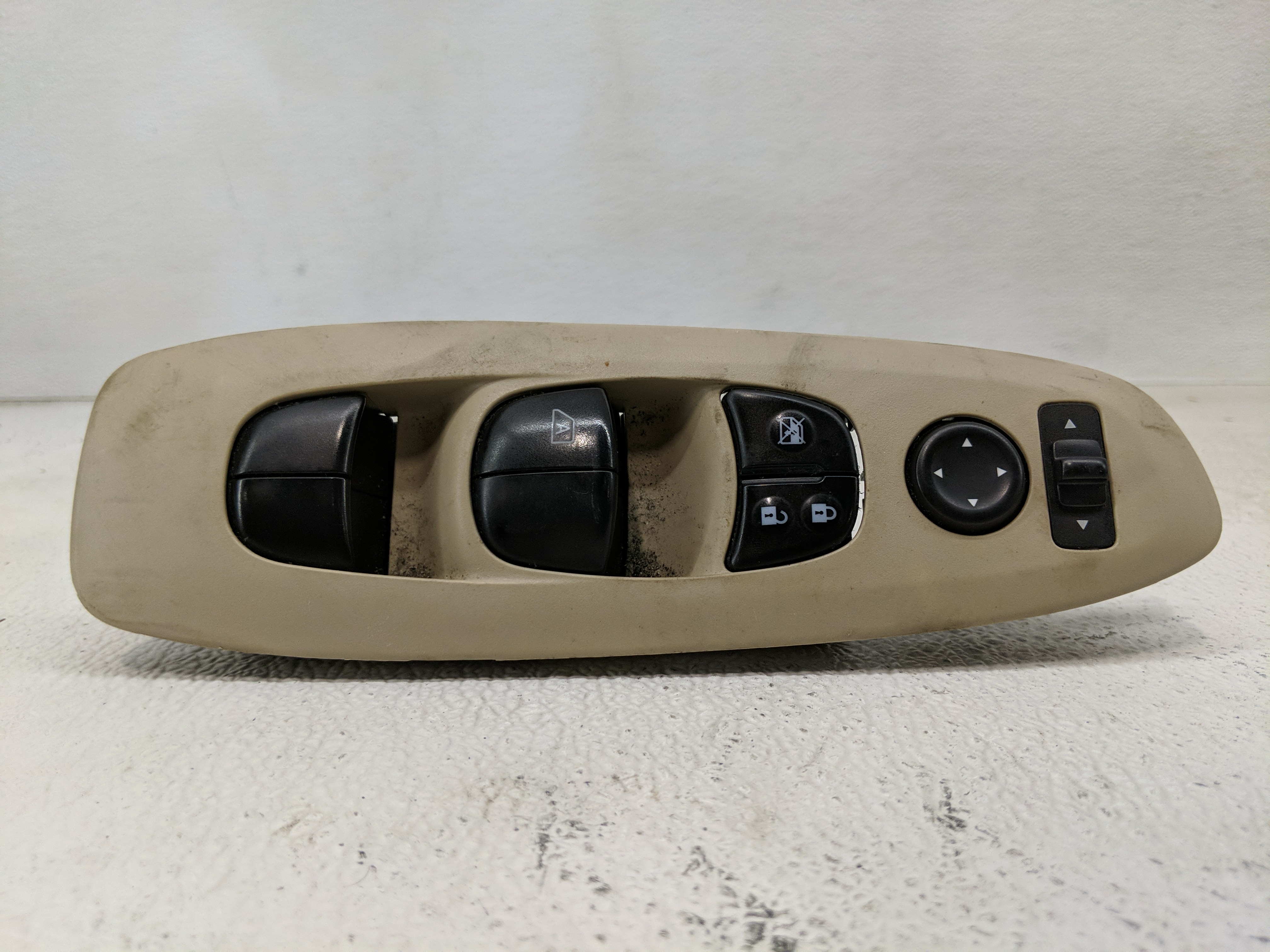 Picture of 2013-2020 Nissan Pathfinder Driver Left Door Master Power Window Switch 1173433