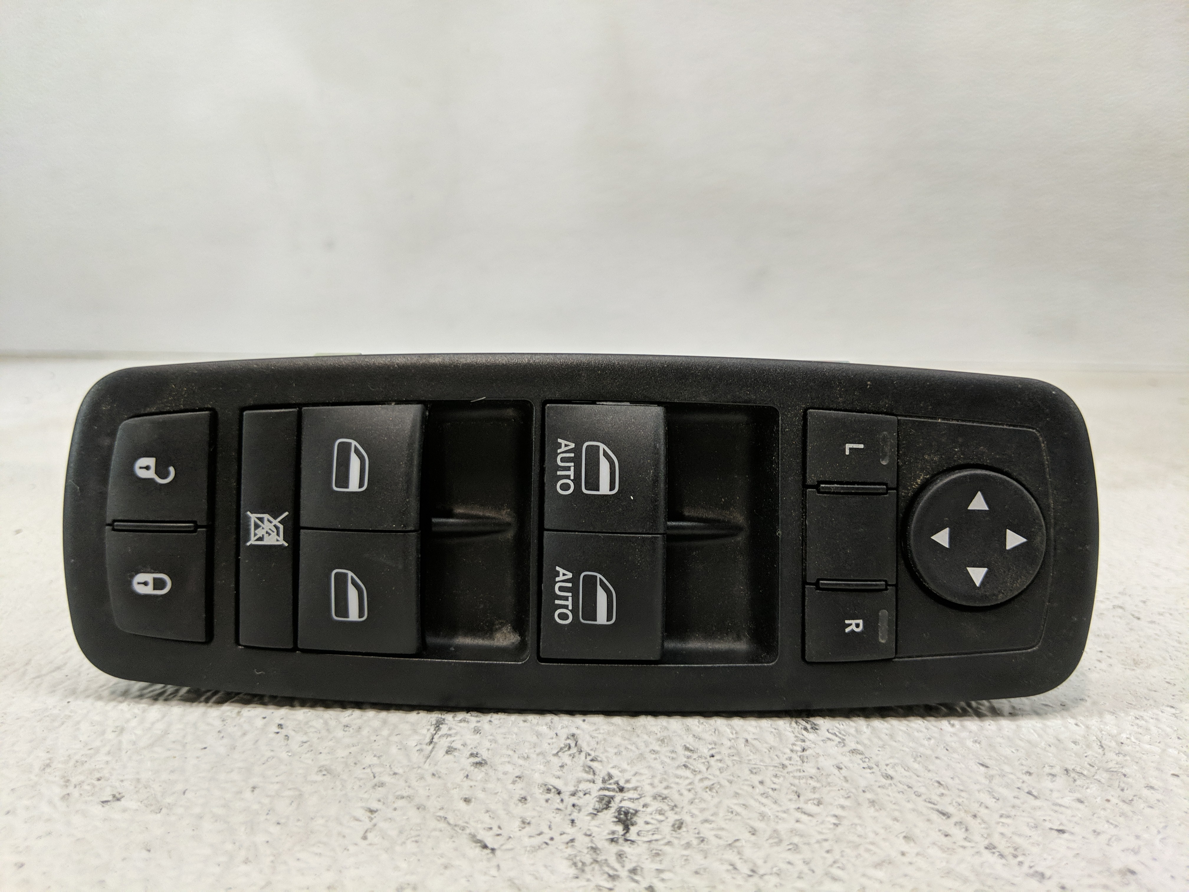 Picture of 2014 Jeep Cherokee Driver Left Door Master Power Window Switch 1173437