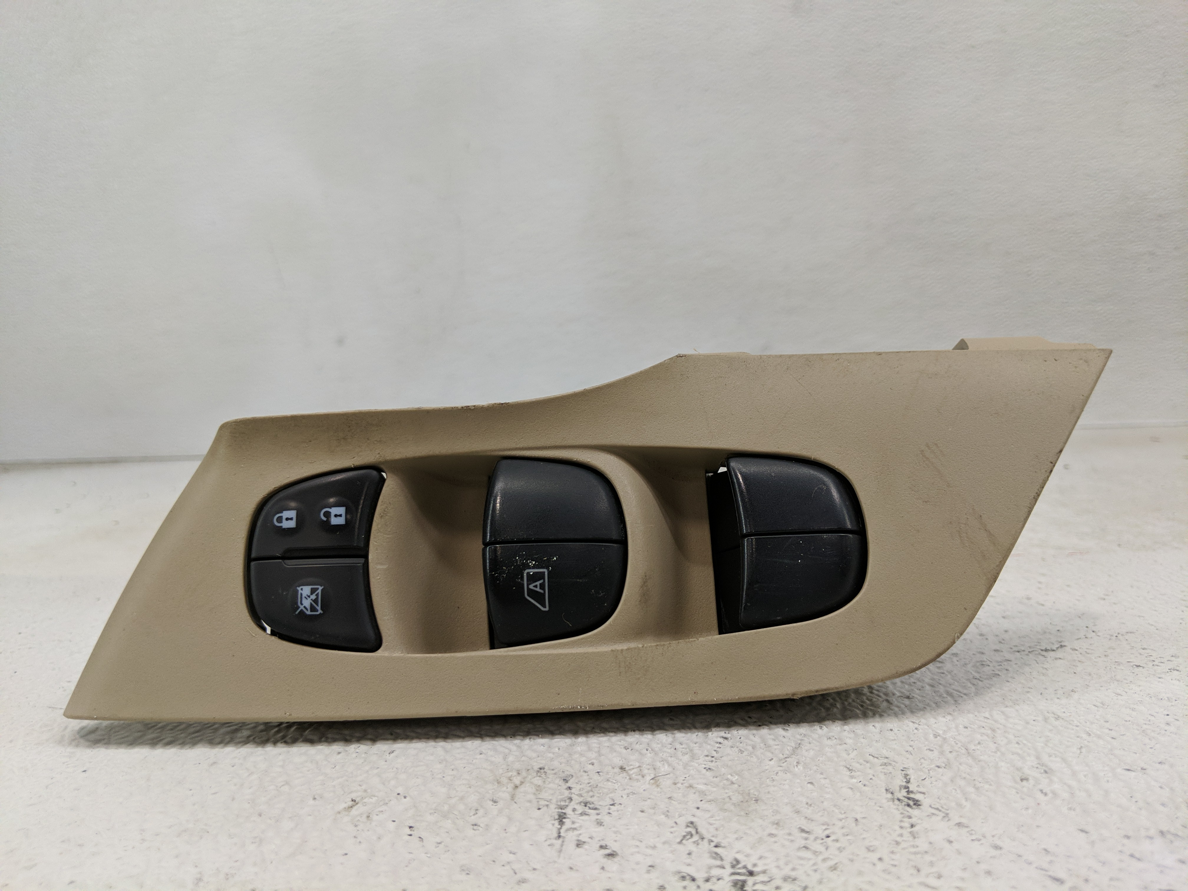 Picture of 2013-2018 Nissan Altima Driver Left Door Master Power Window Switch 1173441