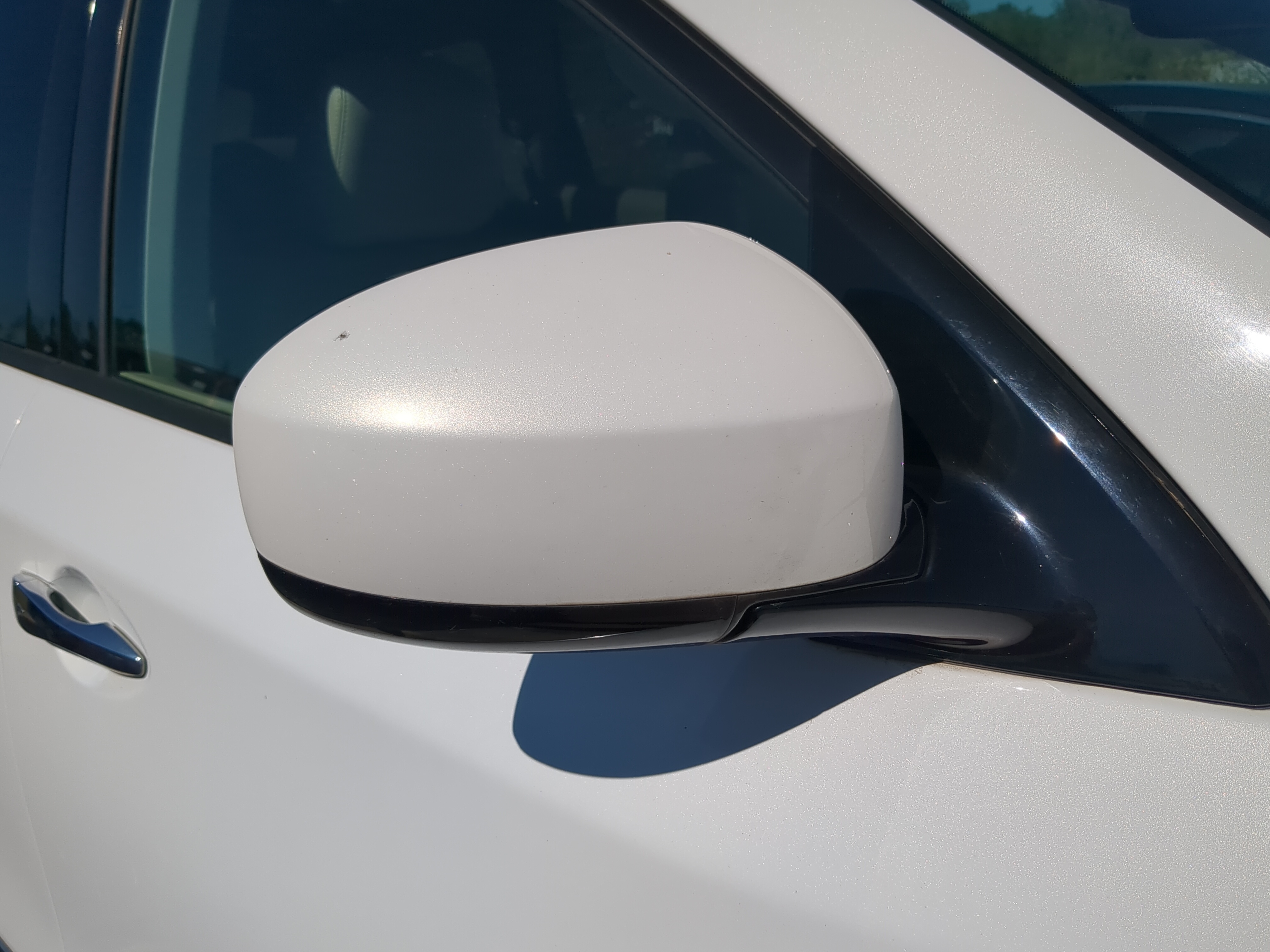 2013-2016 Nissan Pathfinder Passenger Right Side View Power Door Mirror 1173480 - Oemusedautoparts1.com