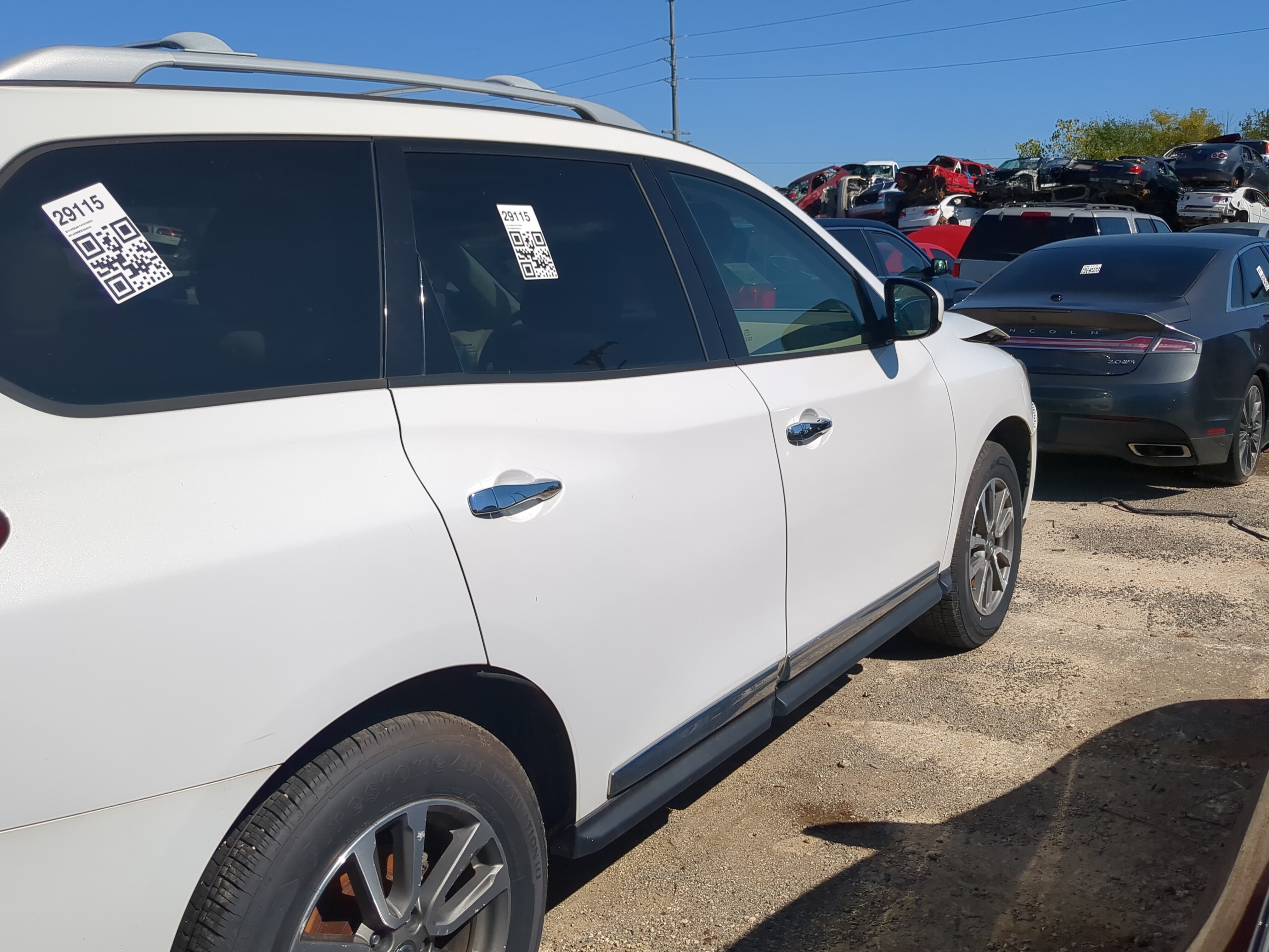 2013-2013 Nissan Pathfinder Passenger Rear Door Oem 1173570 - Oemusedautoparts1.com