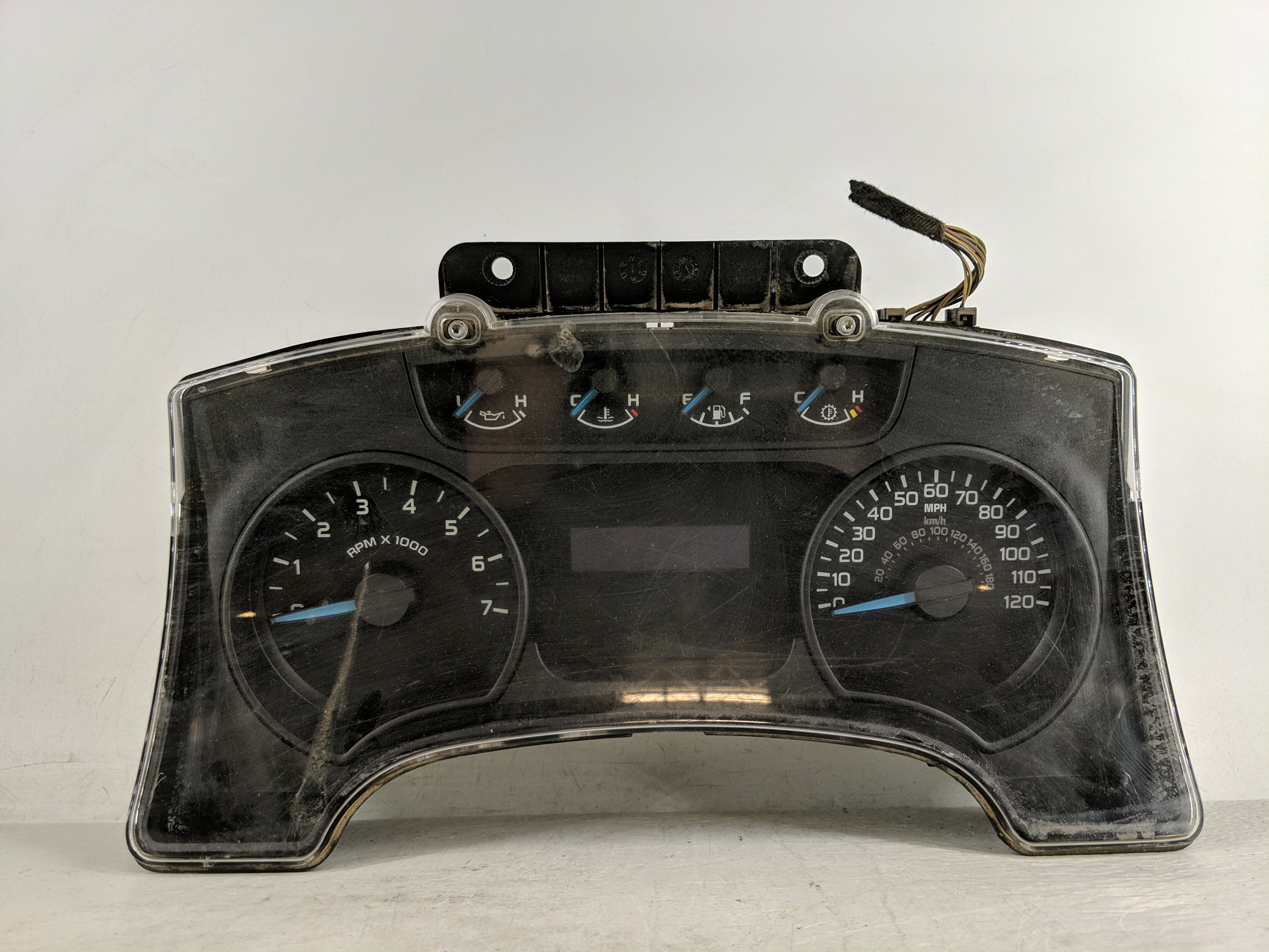 2014-2014 Ford F-150 Speedometer Instrument Cluster Gauges El3t-10849-aa 1173654 - Oemusedautoparts1.com