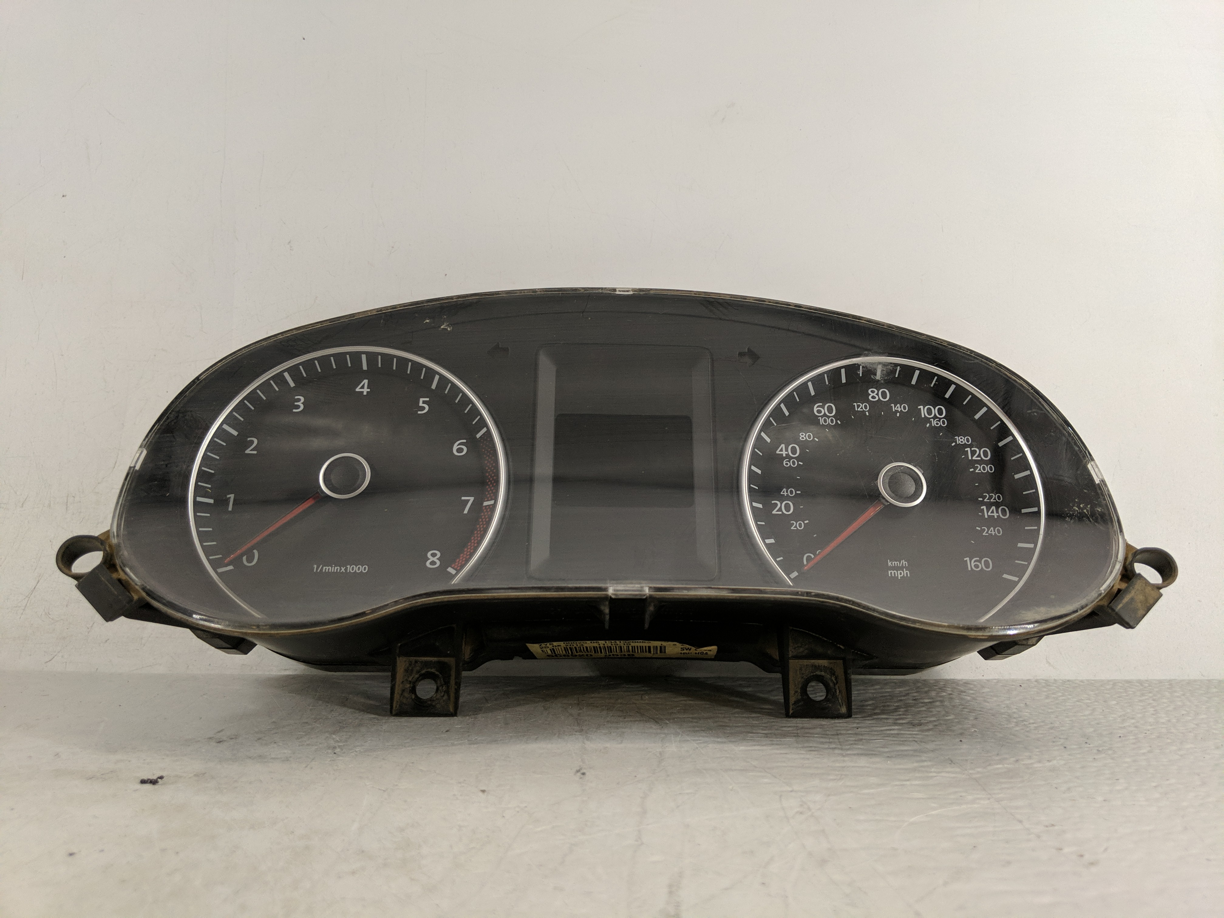 2014-2014 Volkswagen Jetta Speedometer Instrument Cluster Gauges 1173655 - Oemusedautoparts1.com