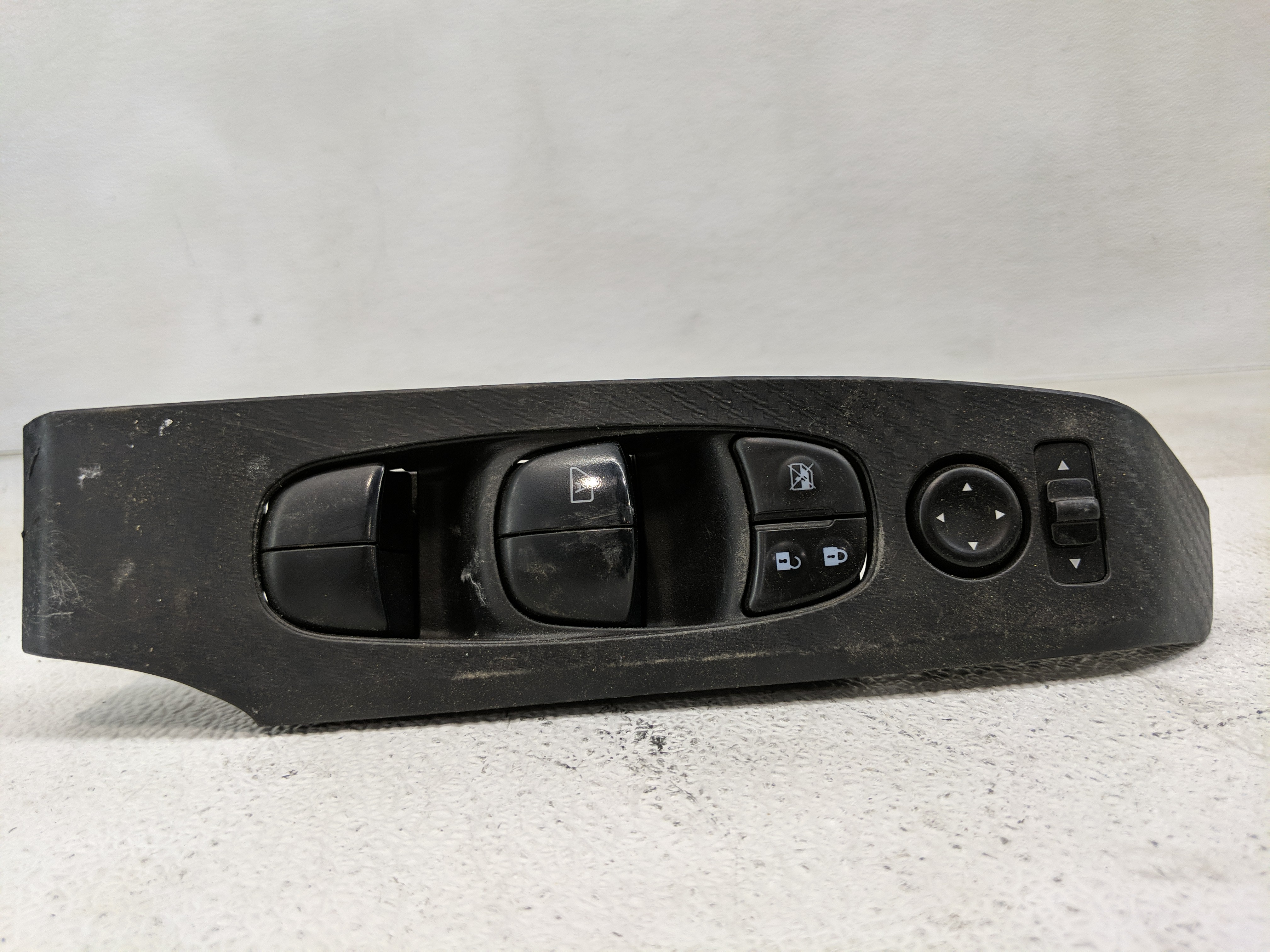 Picture of 2019-2022 Nissan Altima Driver Left Door Master Power Window Switch 1173853