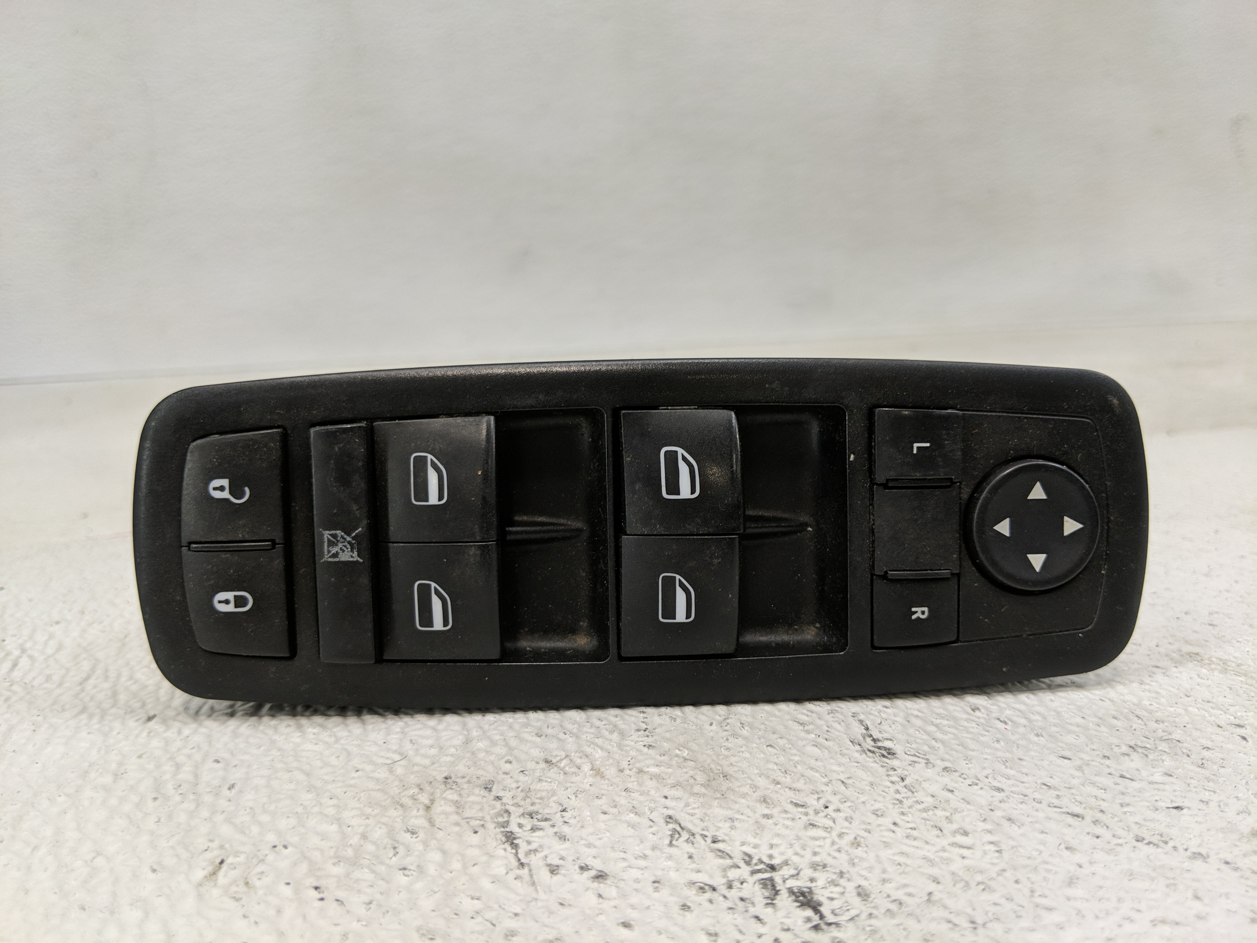 Picture of 2014-2016 Jeep Cherokee Driver Left Door Master Power Window Switch 1173854