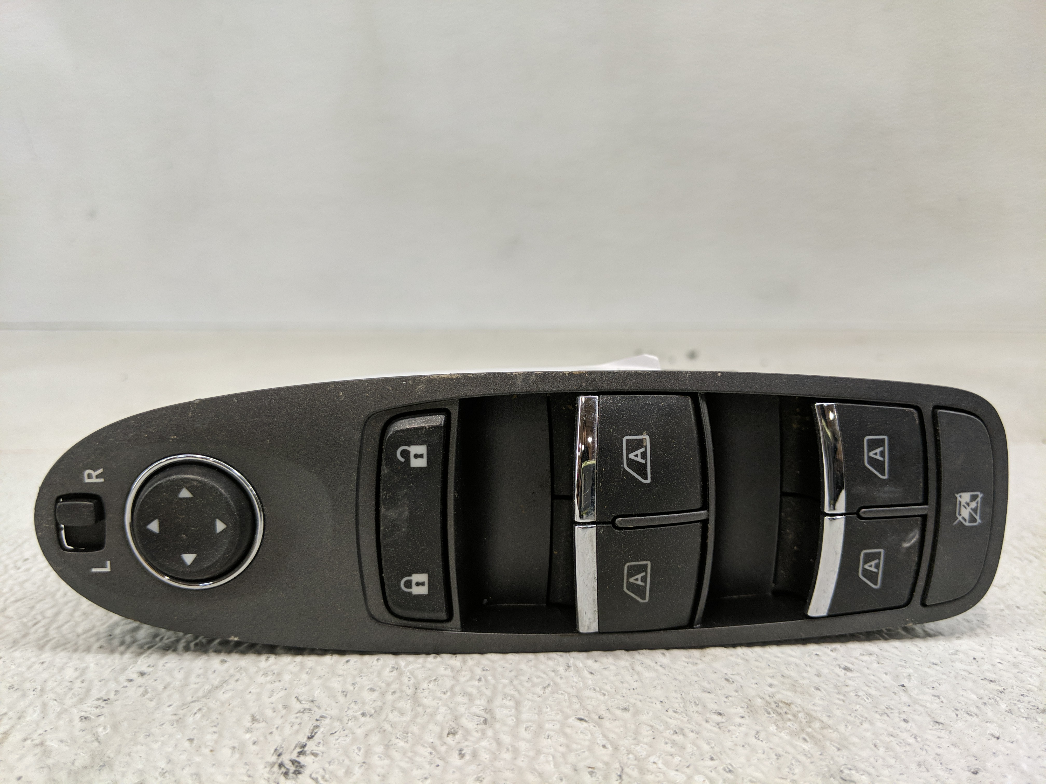 Picture of 2014-2020 Infiniti Q50 Driver Left Door Master Power Window Switch 1173862
