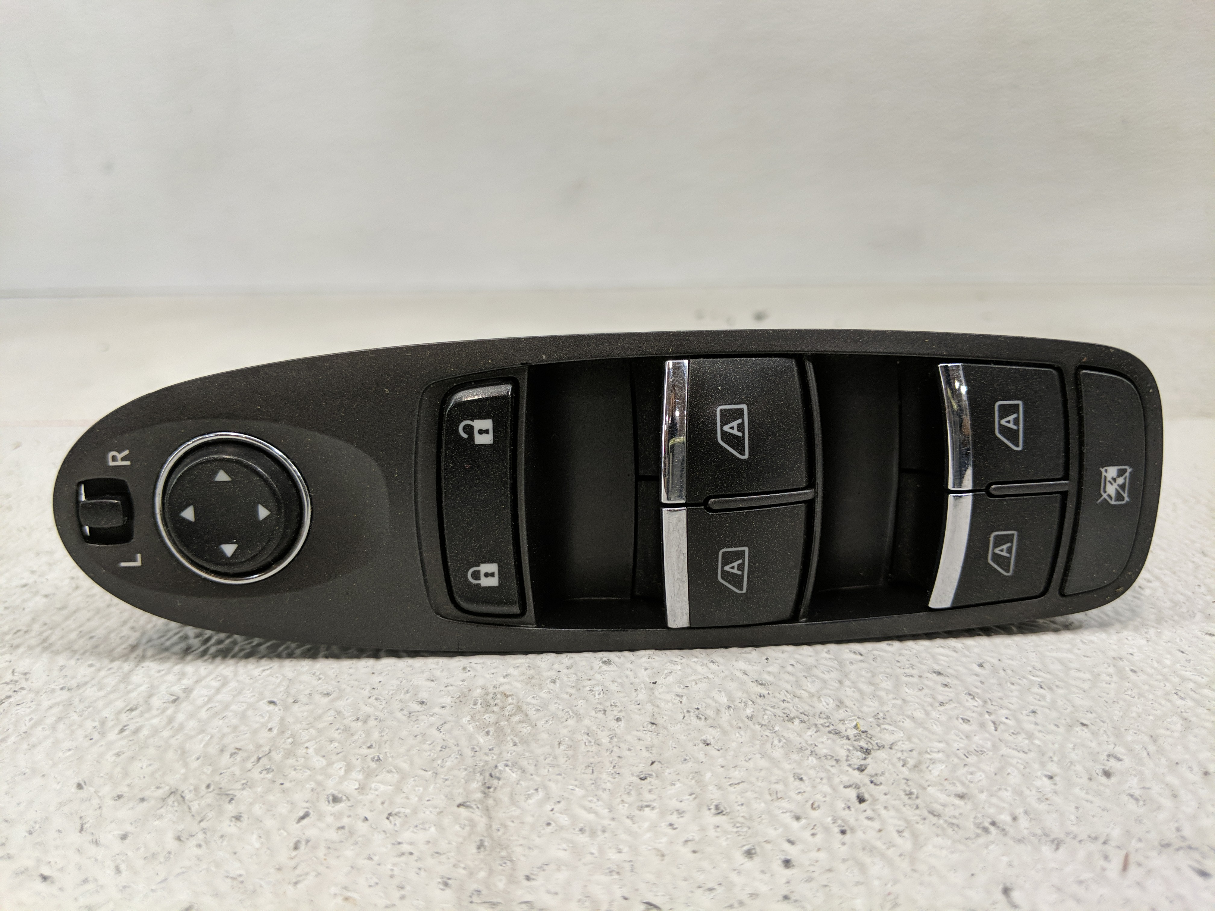 Picture of 2014-2020 Infiniti Q50 Driver Left Door Master Power Window Switch 1173866