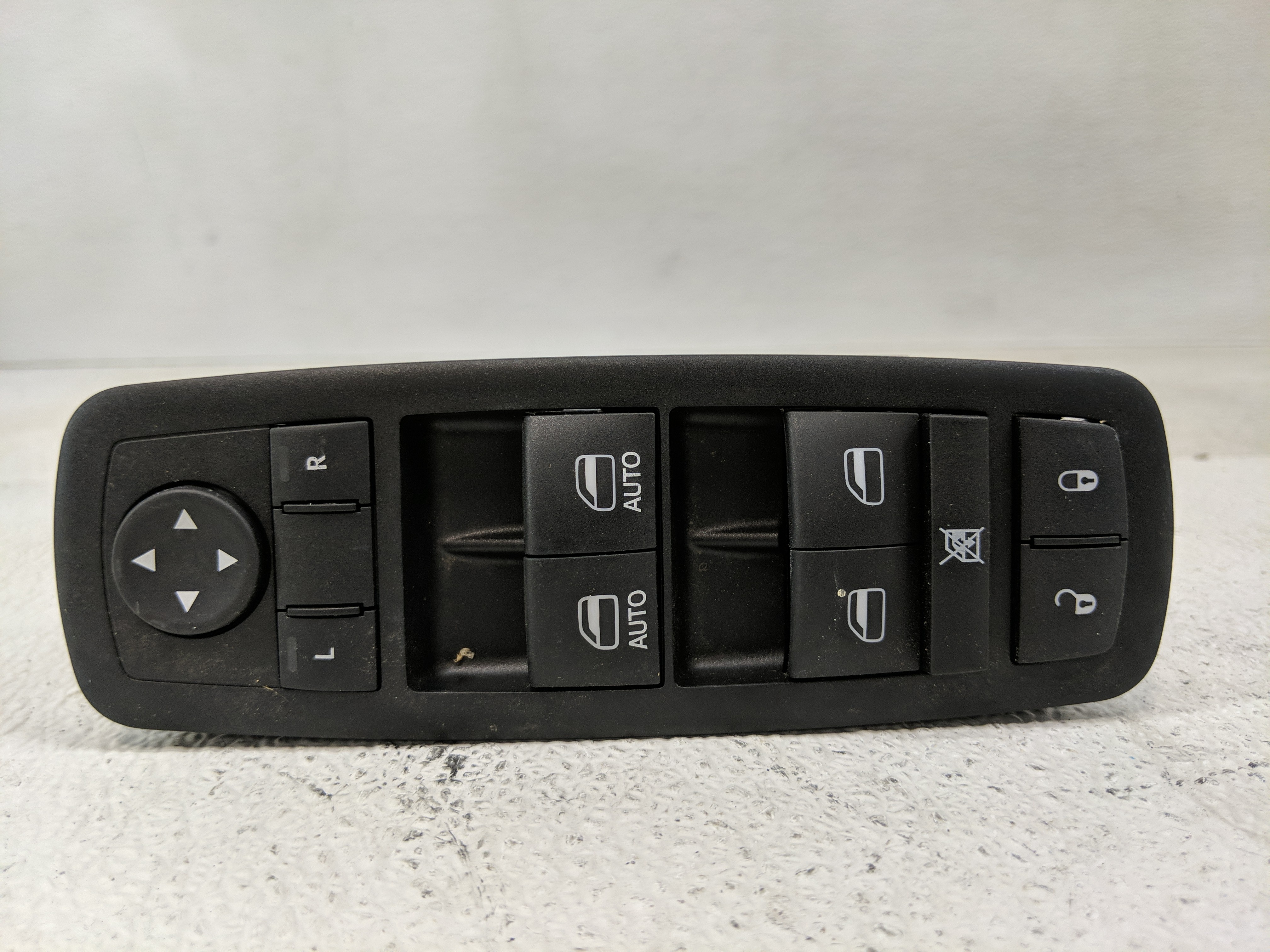 Picture of 2014 Jeep Cherokee Driver Left Door Master Power Window Switch 1173869