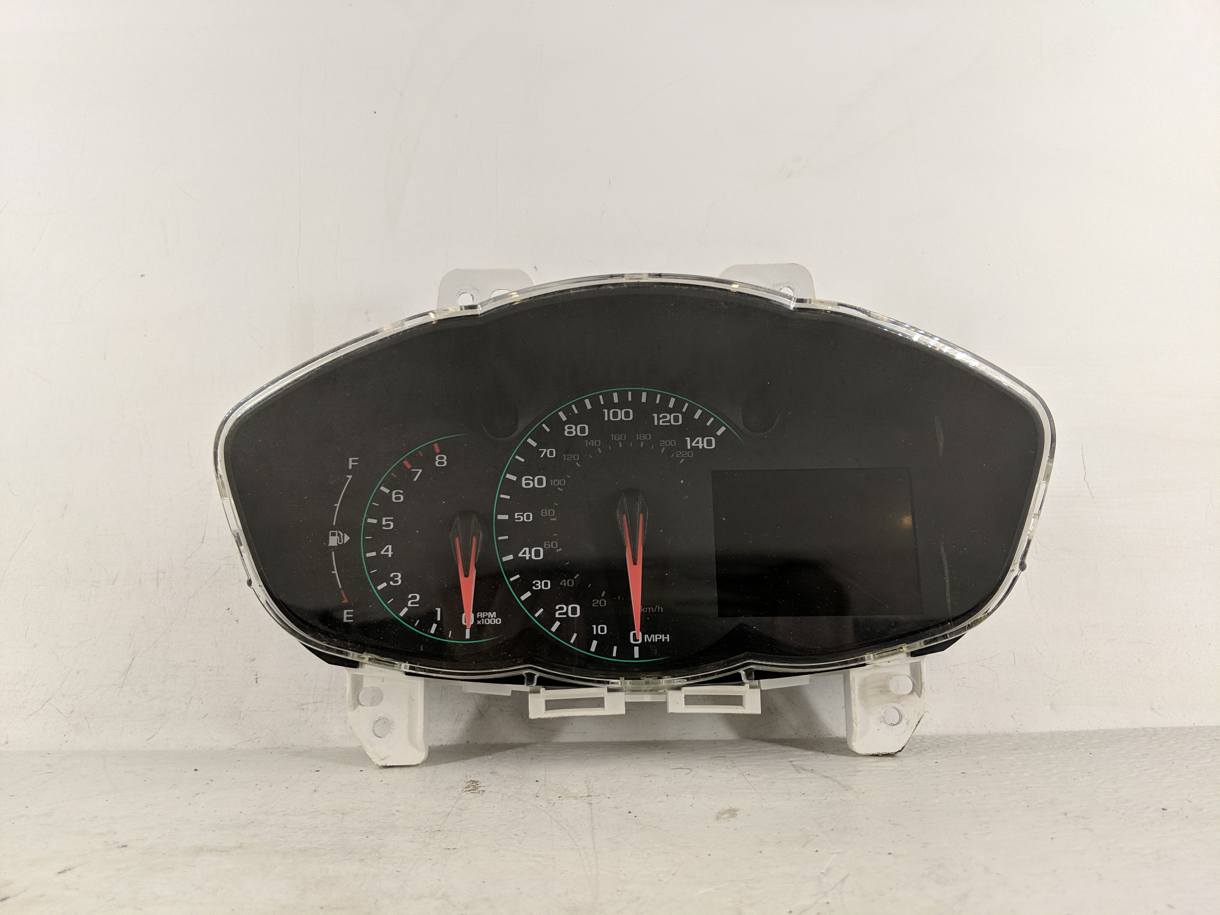 2017-2019 Chevrolet Sonic Speedometer Instrument Cluster Gauges 1173904 - Oemusedautoparts1.com