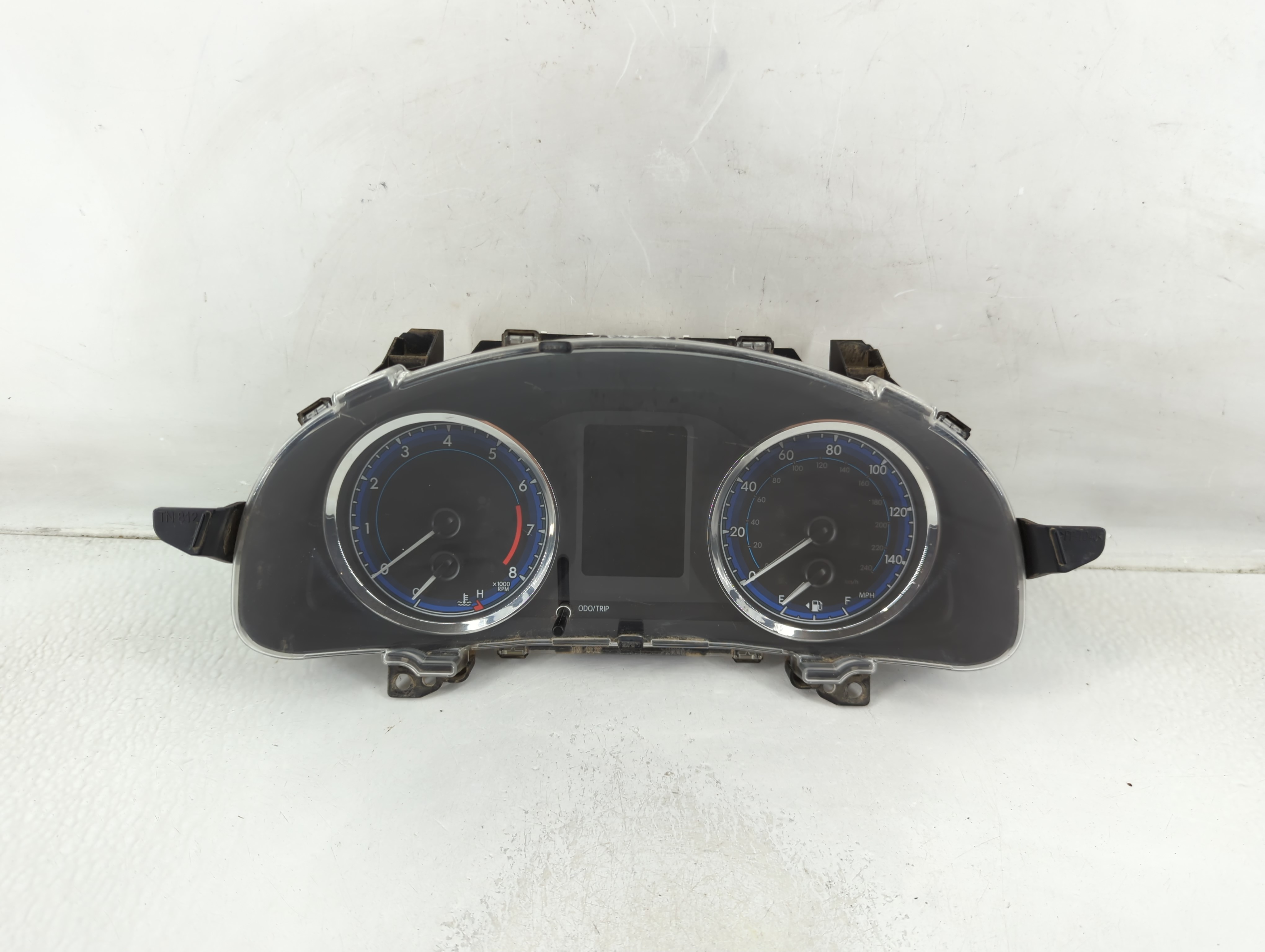 2018-2019 Toyota Corolla Speedometer Instrument Cluster Gauges 1173918 - Oemusedautoparts1.com