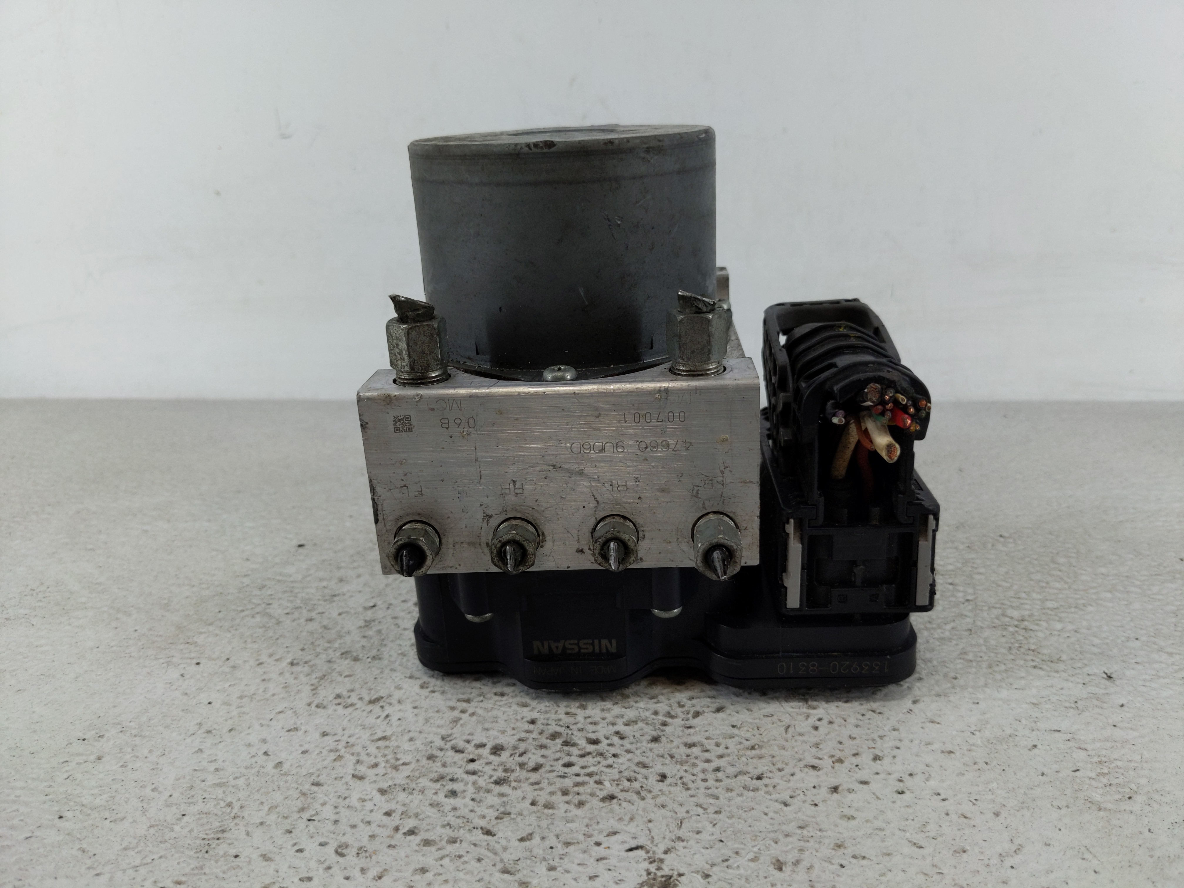 2015-2017 Nissan Murano Abs Pump Control Module 1173991 - Oemusedautoparts1.com