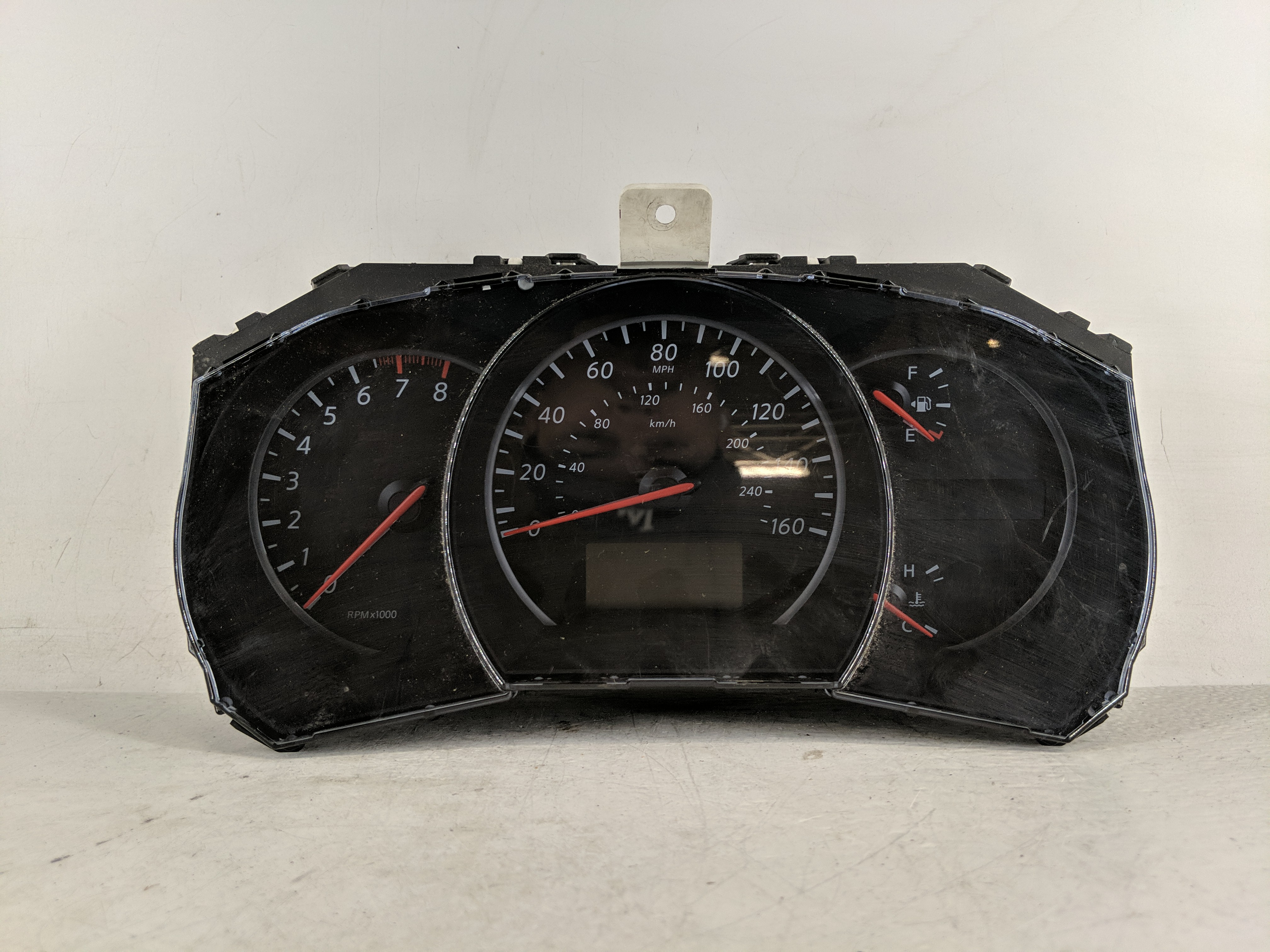 2011-2014 Nissan Murano Speedometer Instrument Cluster Gauges 1sx0a/1zk9 1174017 - Oemusedautoparts1.com