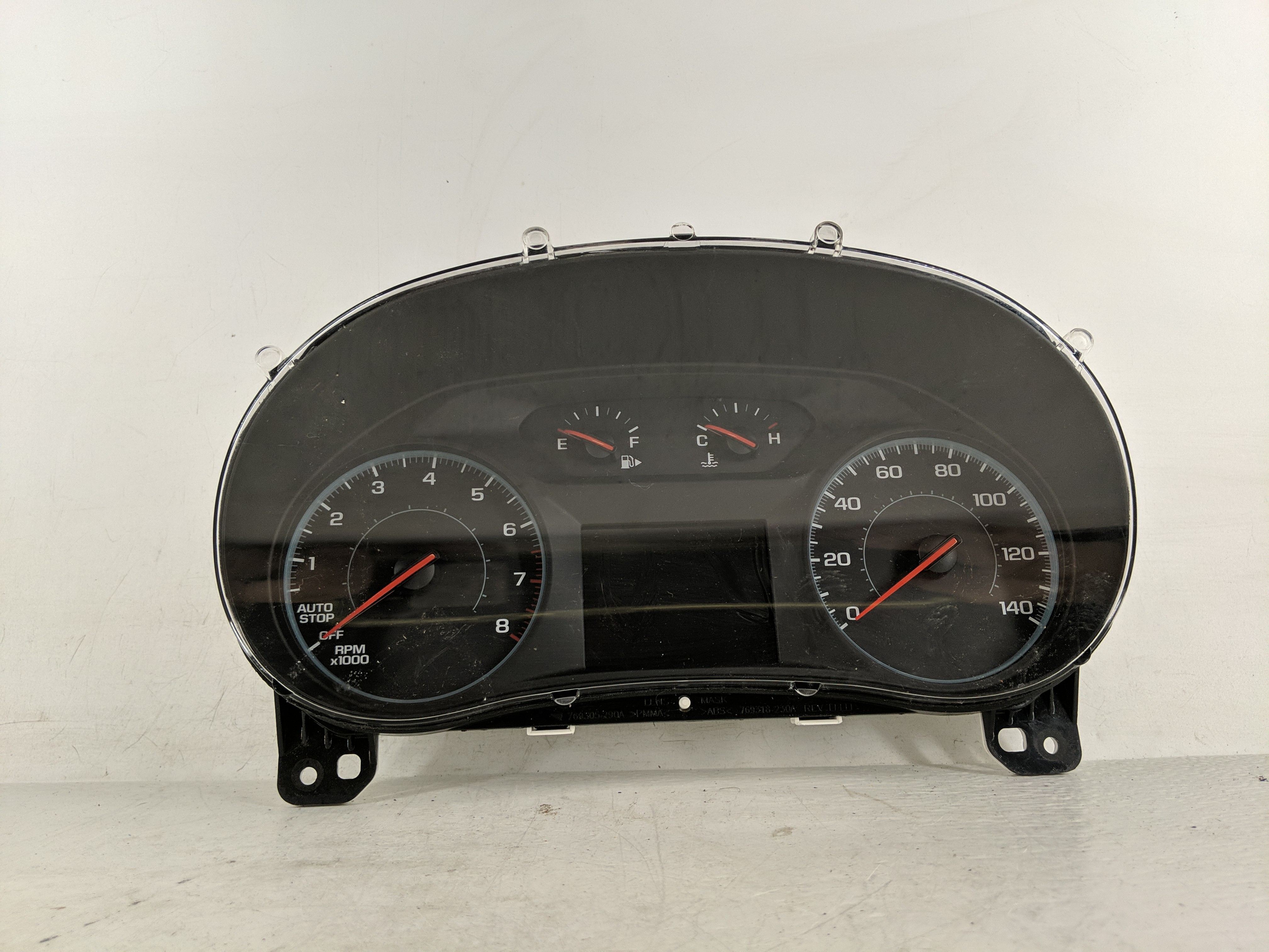 2017-2018 Chevrolet Malibu Speedometer Instrument Cluster Gauges 1174020 - Oemusedautoparts1.com