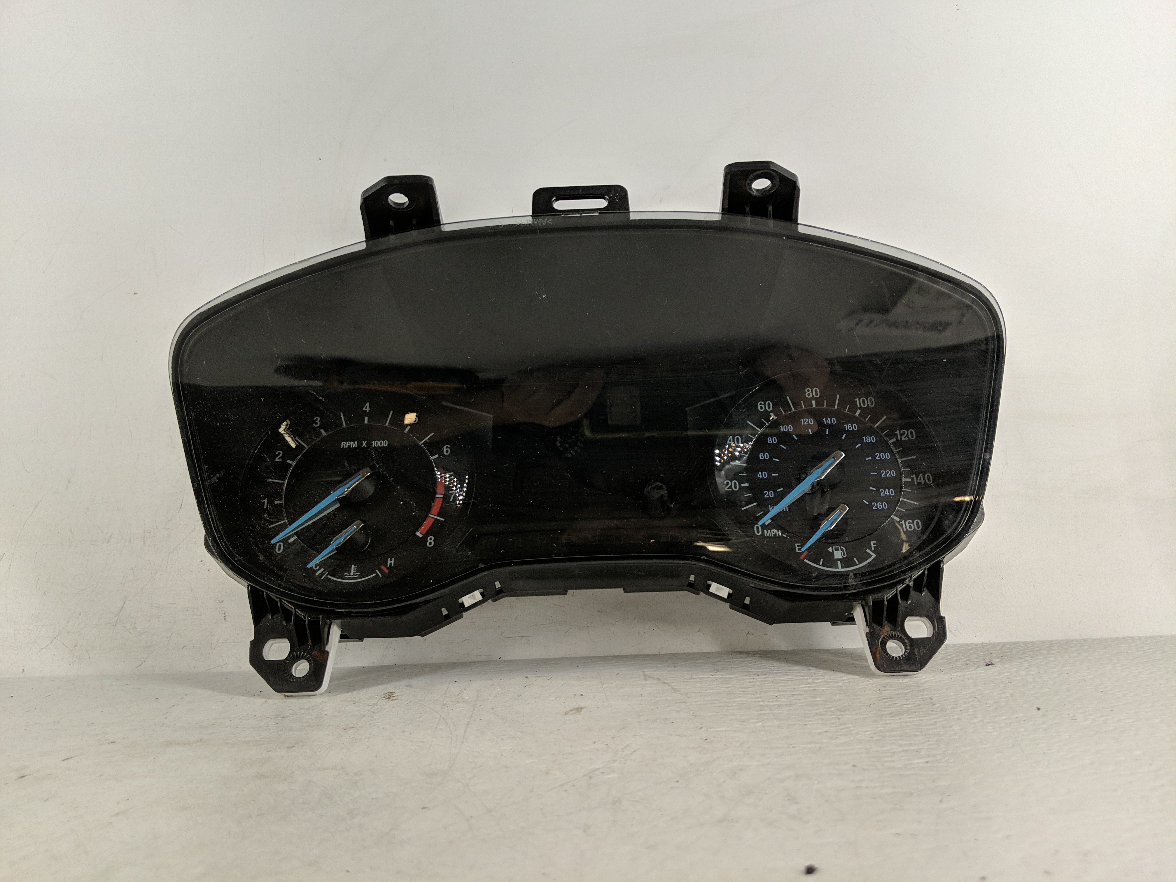 2016-2016 Ford Fusion Speedometer Instrument Cluster Gauges 1174025 - Oemusedautoparts1.com