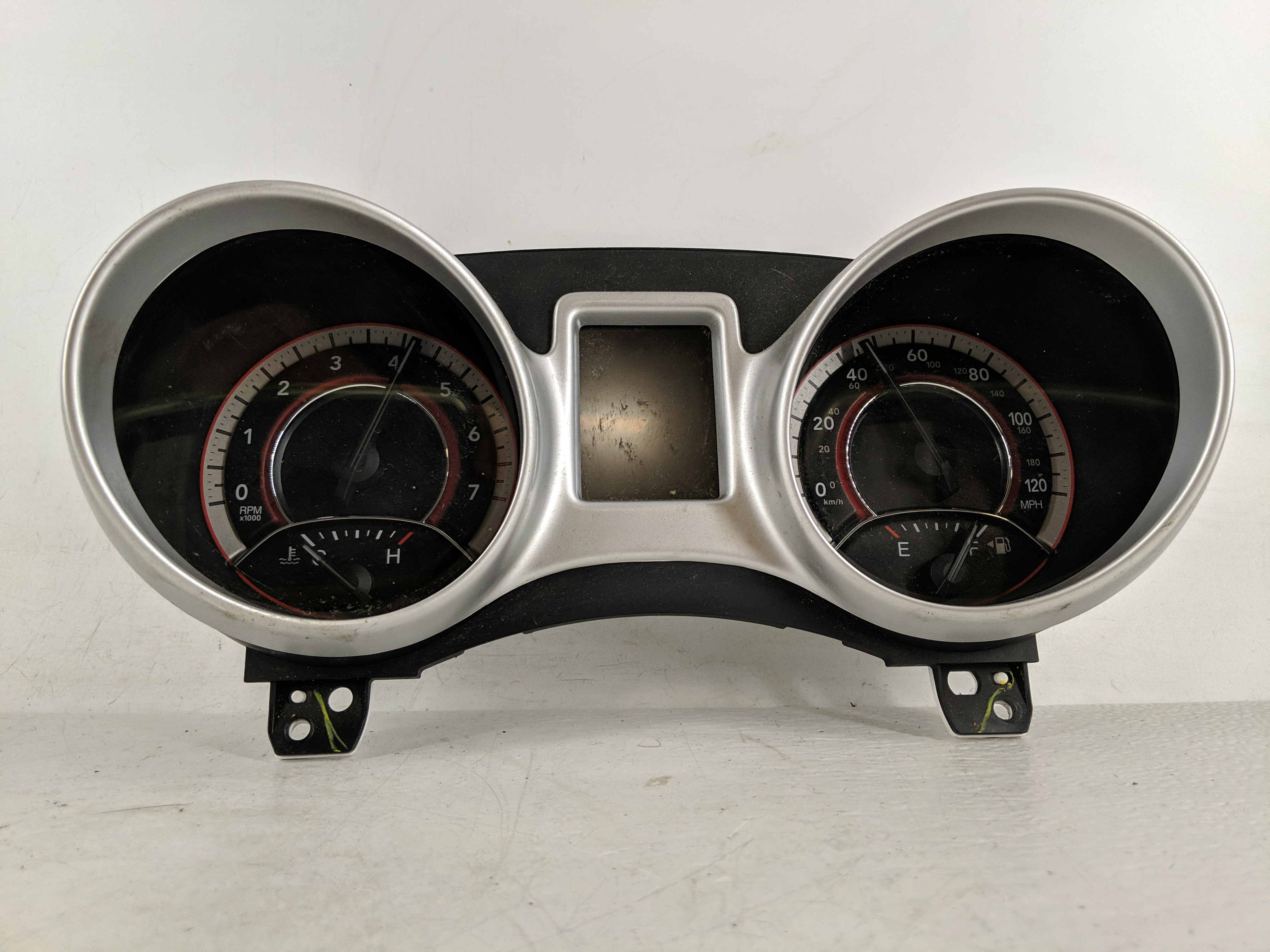 Picture of 2017 Dodge Journey Speedometer Instrument Cluster Gauges 68310781aa 1174032