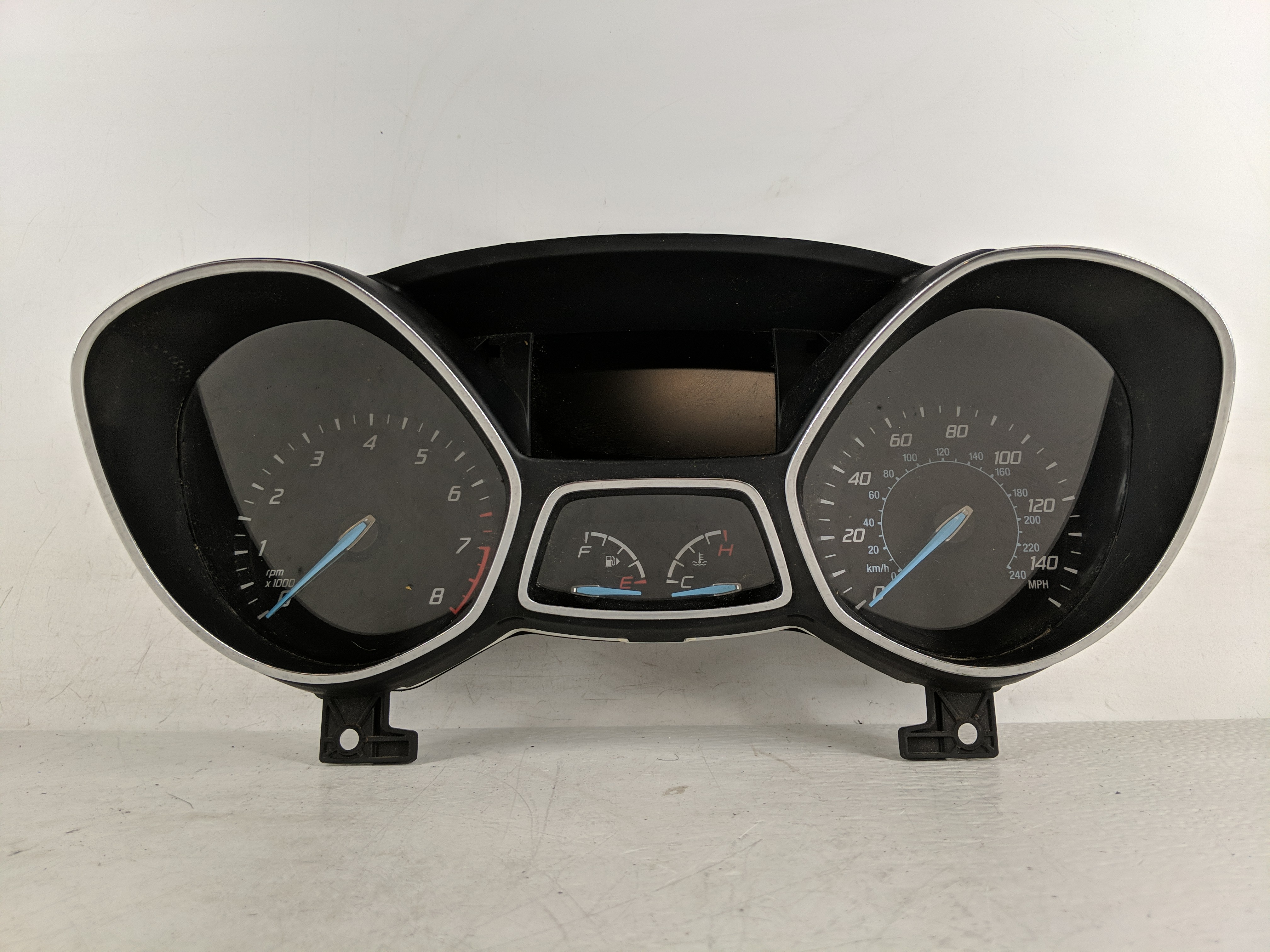 2013-2014 Ford Escape Speedometer Instrument Cluster Gauges 1174033 - Oemusedautoparts1.com