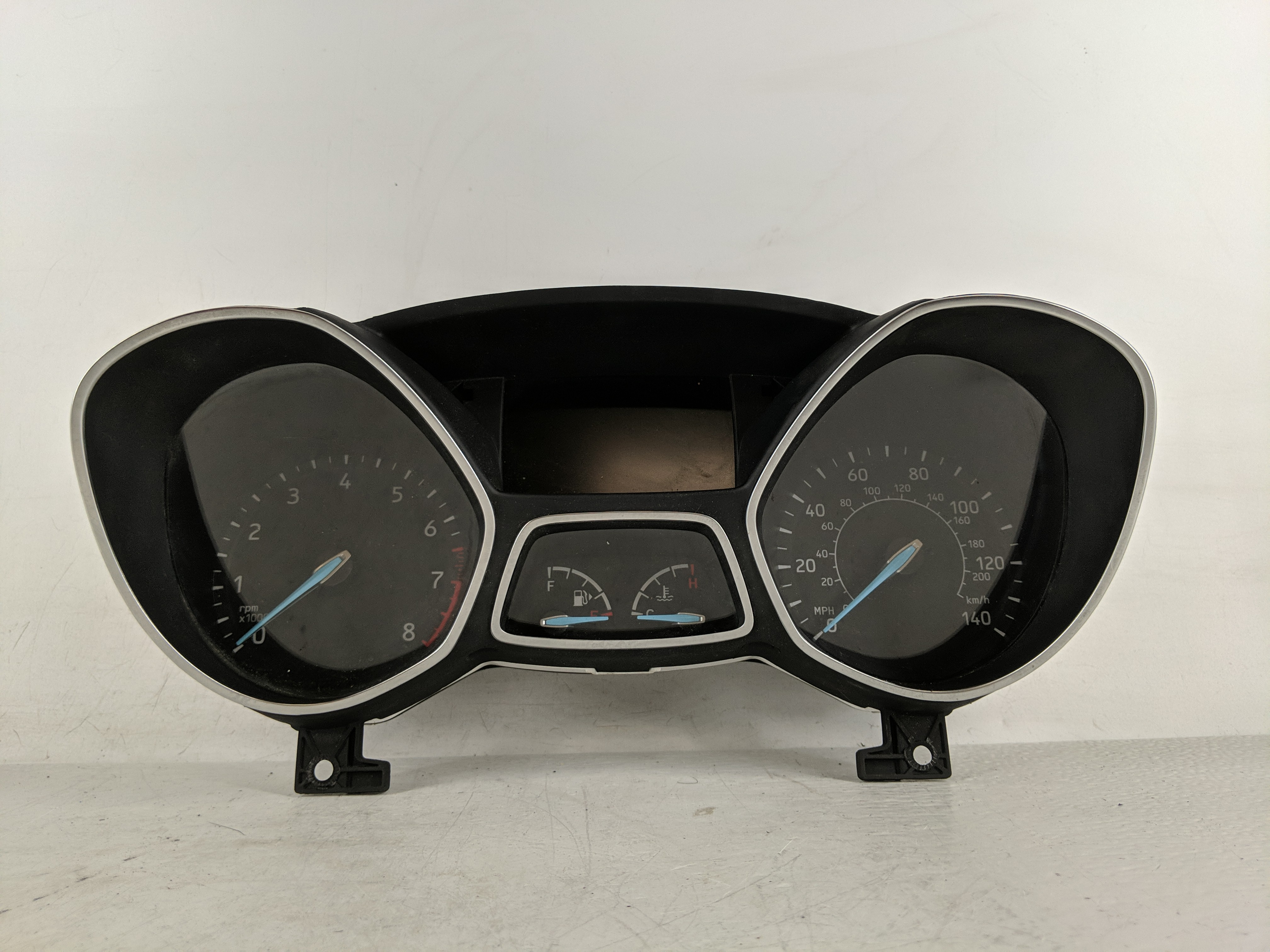 2017-2017 Ford Escape Speedometer Instrument Cluster Gauges 1174036 - Oemusedautoparts1.com