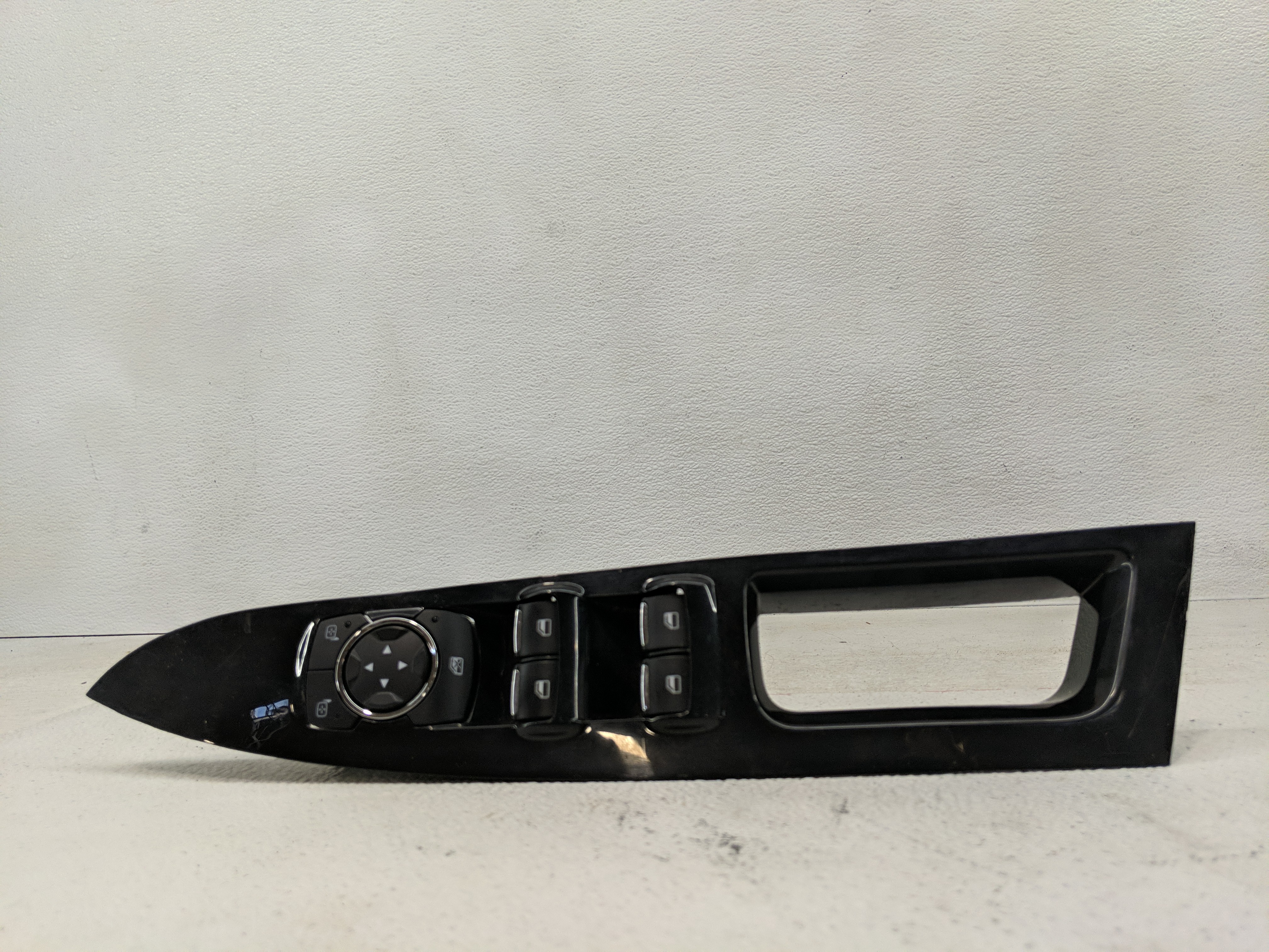 Picture of 2013-2020 Ford Fusion Driver Left Door Master Power Window Switch 1174042