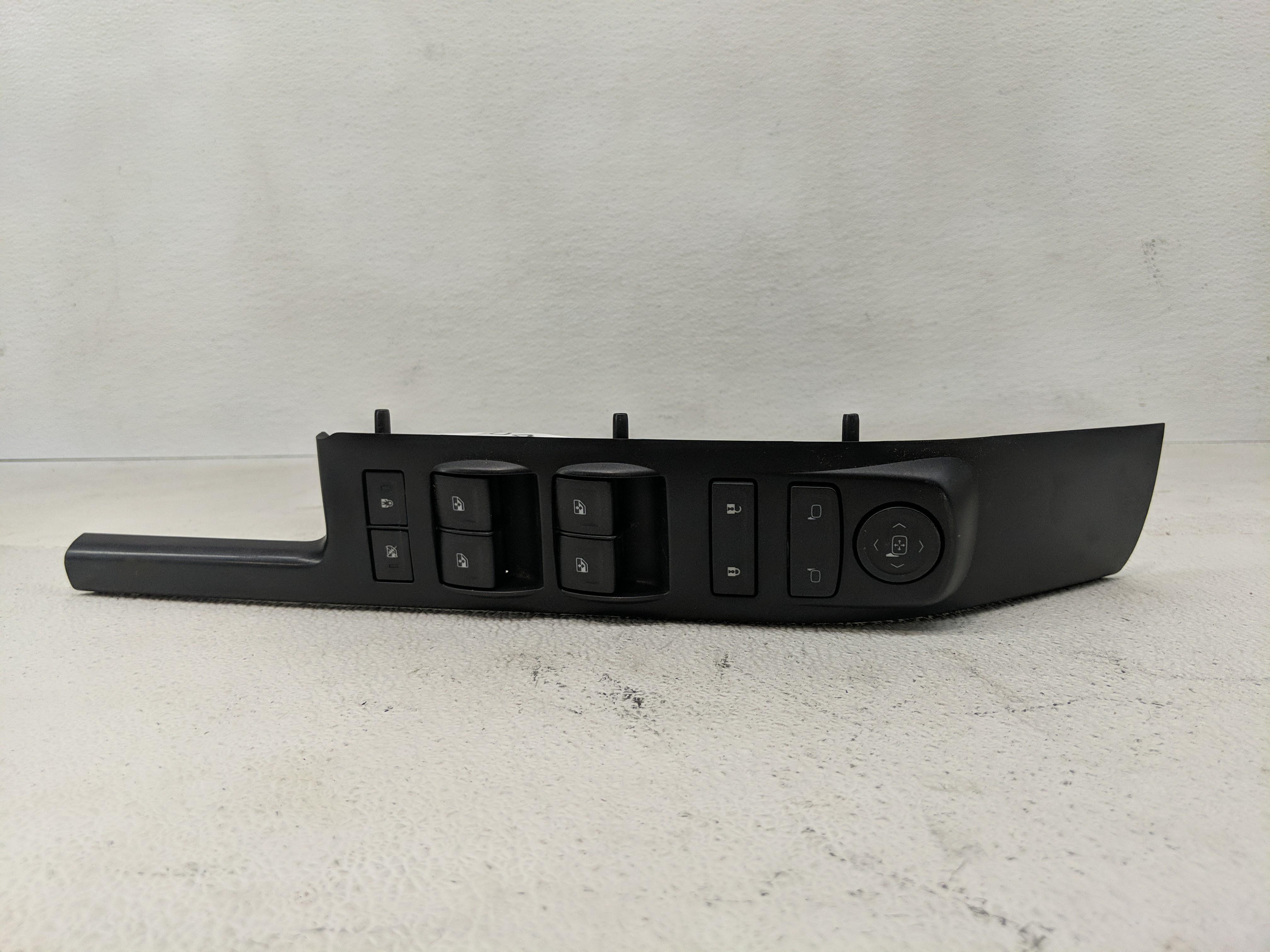 Picture of 2014 Chevrolet Silverado 1500 Driver Left Door Master Power Window Switch 1174045