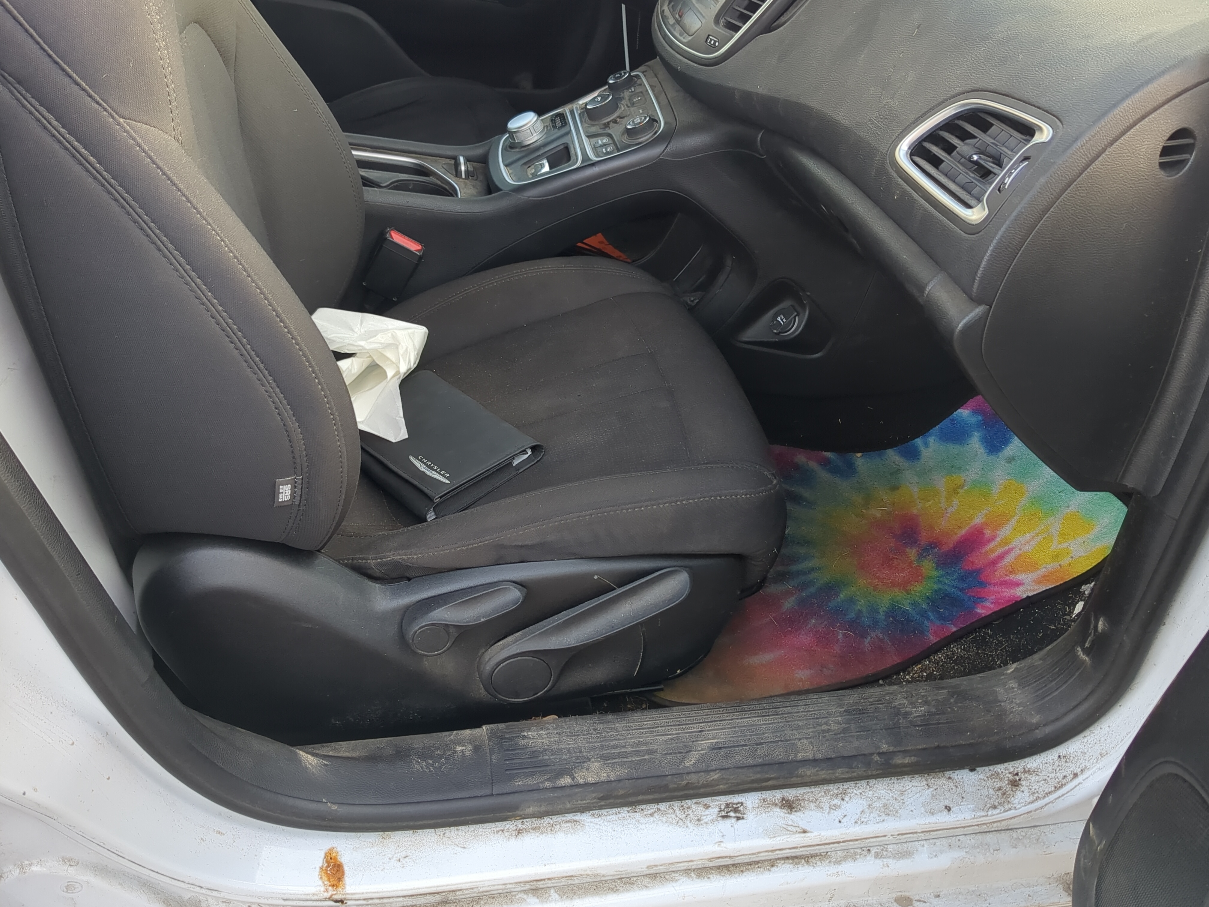 Picture of 2015-2017 Chrysler 200 Passenger Front Seat Oem 1174071