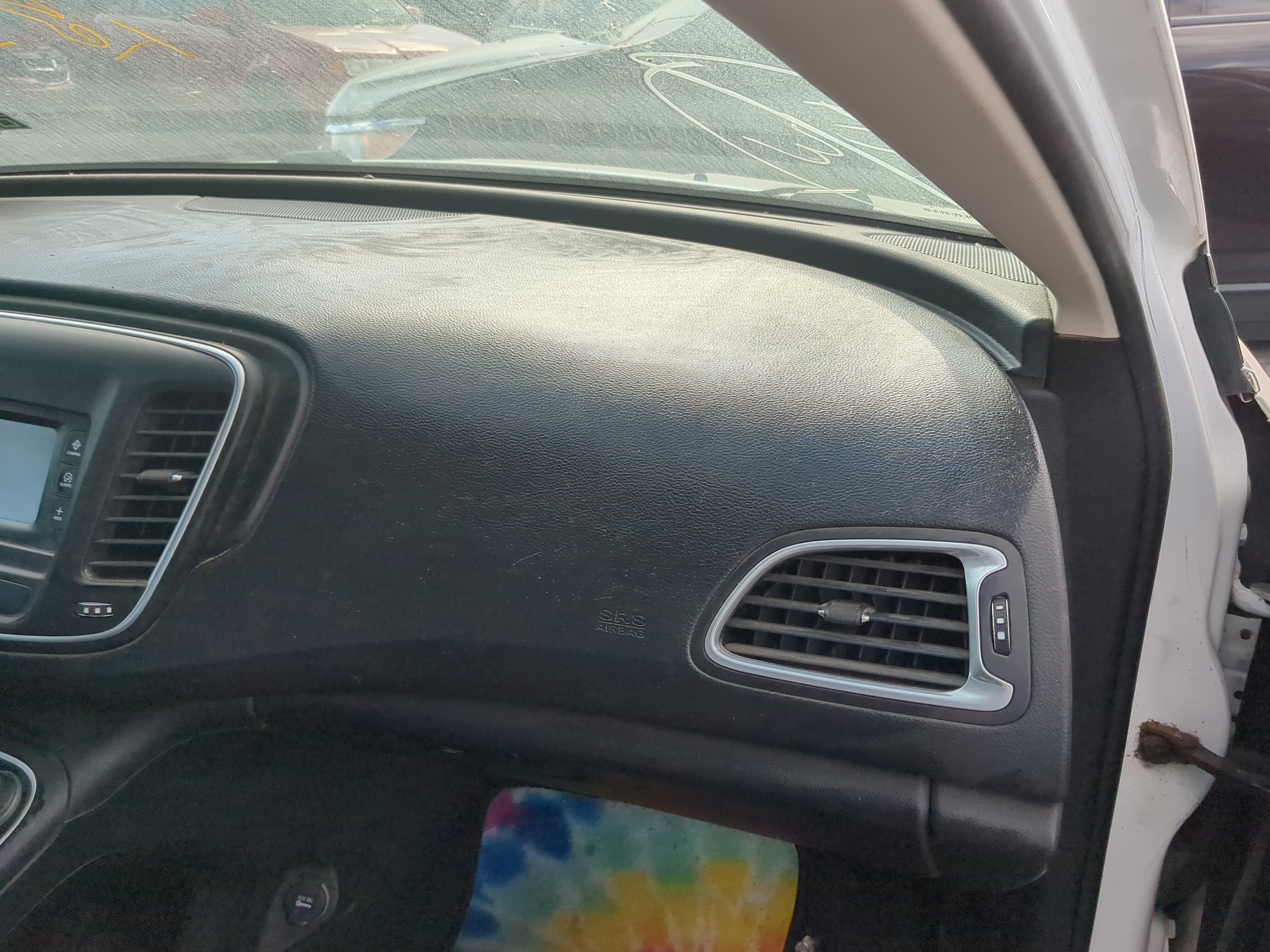 2015-2017 Chrysler 200 Air Bag Passenger Right Dashboard Oem 1174087 - Oemusedautoparts1.com