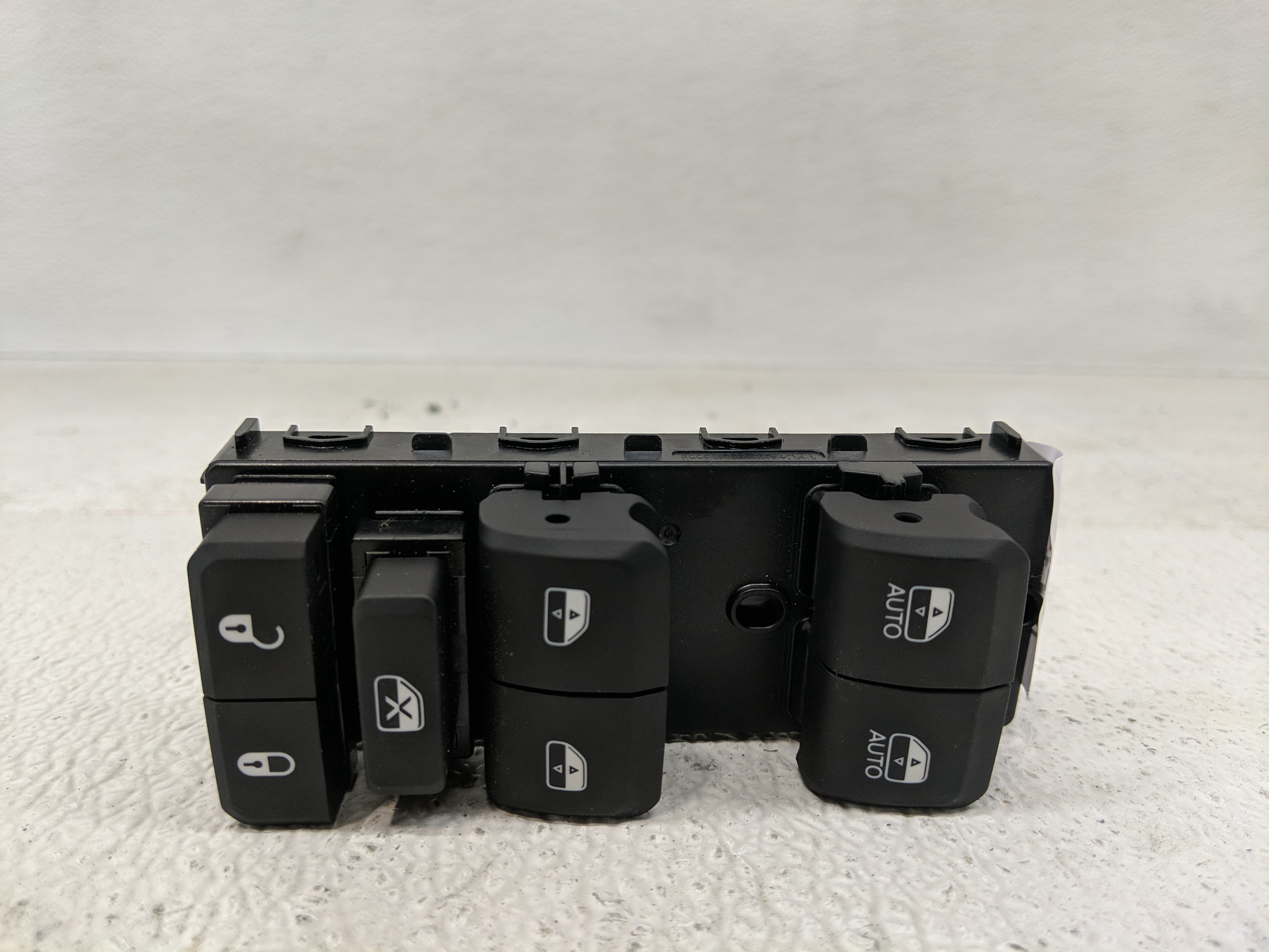 2021 Jeep Grand Cherokee Driver Left Door Master Power Window Switch 1174247 - Oemusedautoparts1.com
