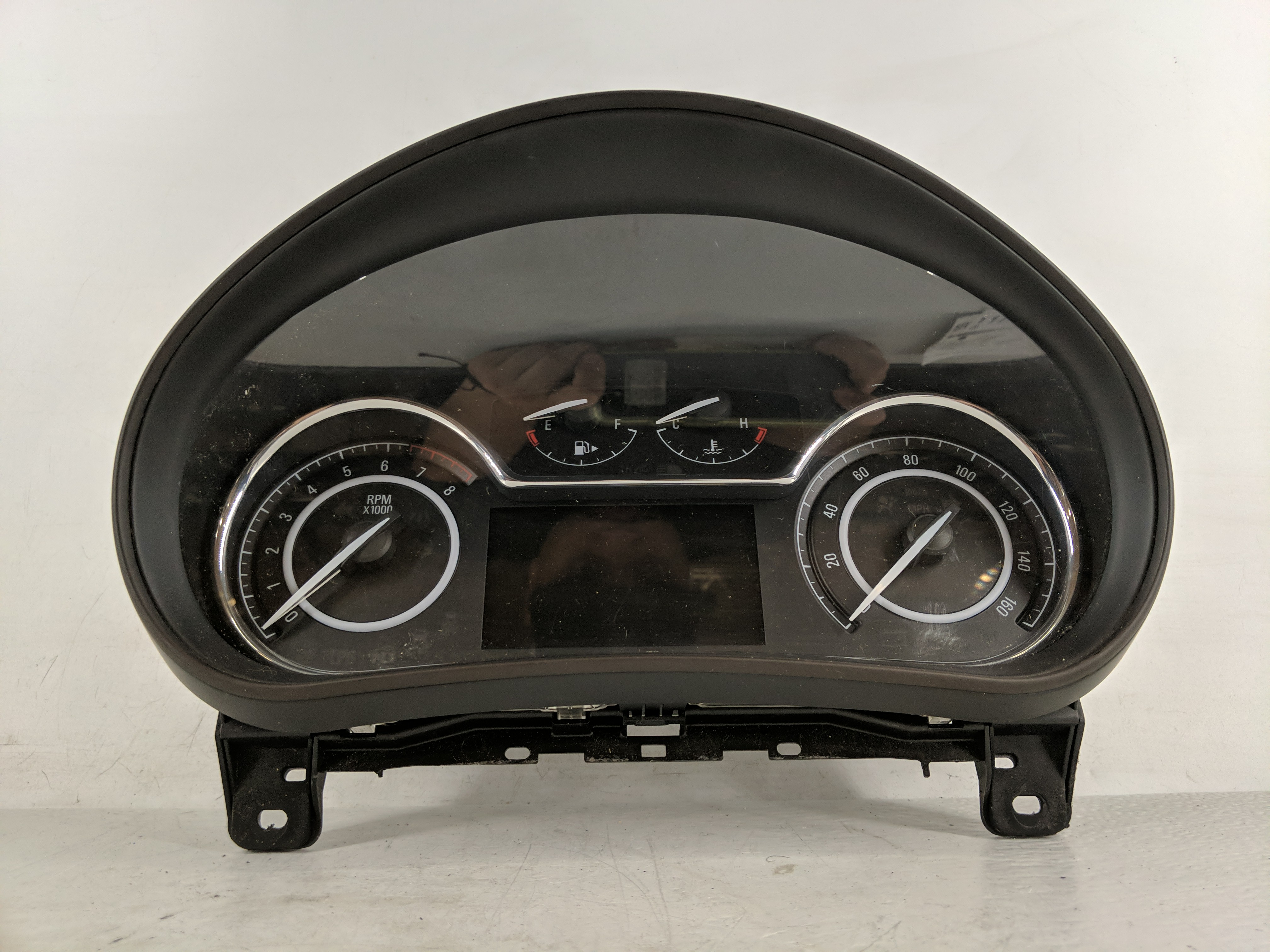 2014-2014 Buick Regal Speedometer Instrument Cluster Gauges 23449604 1174259 - Oemusedautoparts1.com