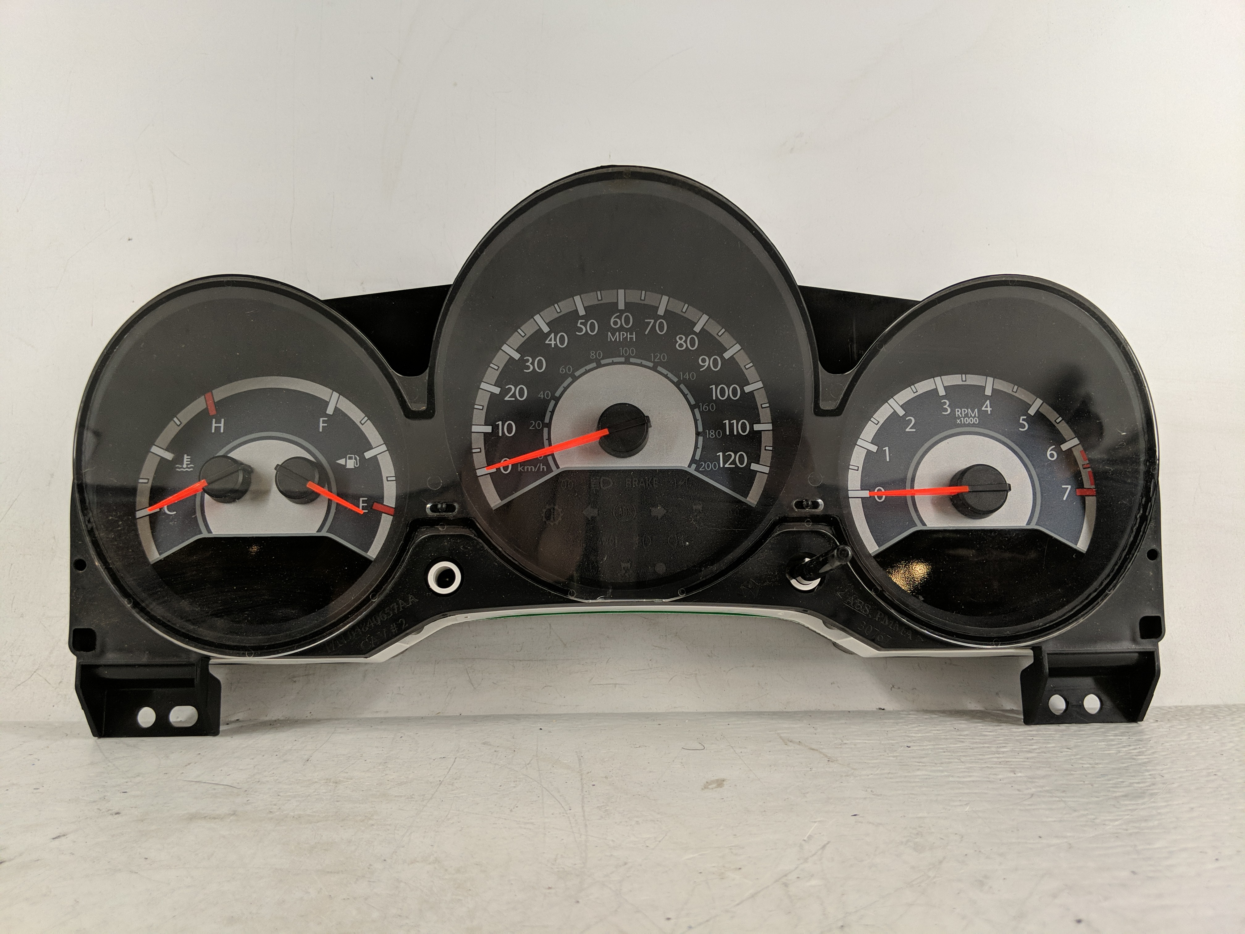 2011-2014 Chrysler 200 Speedometer Instrument Cluster Gauges P56046512ah 1174270 - Oemusedautoparts1.com
