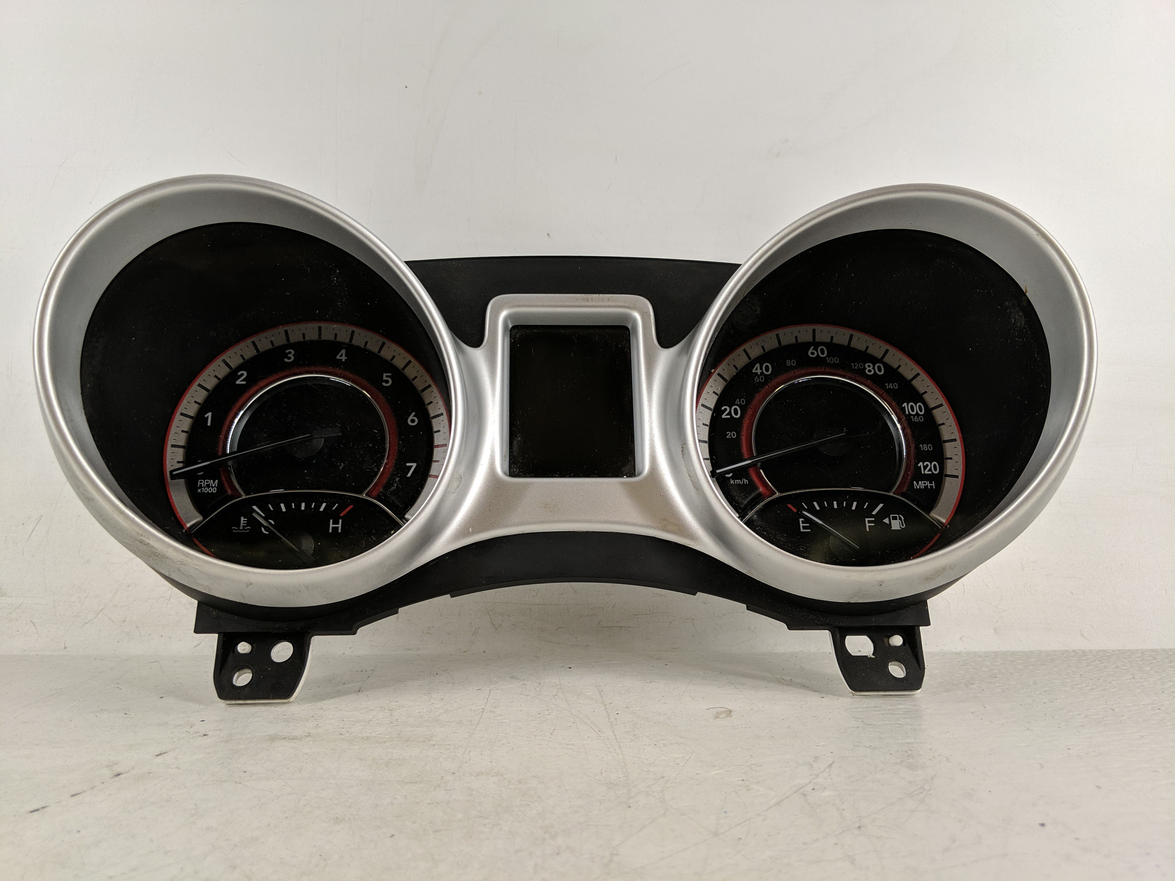 Picture of 2016 Dodge Journey Speedometer Instrument Cluster Gauges 68310781aa 1174271