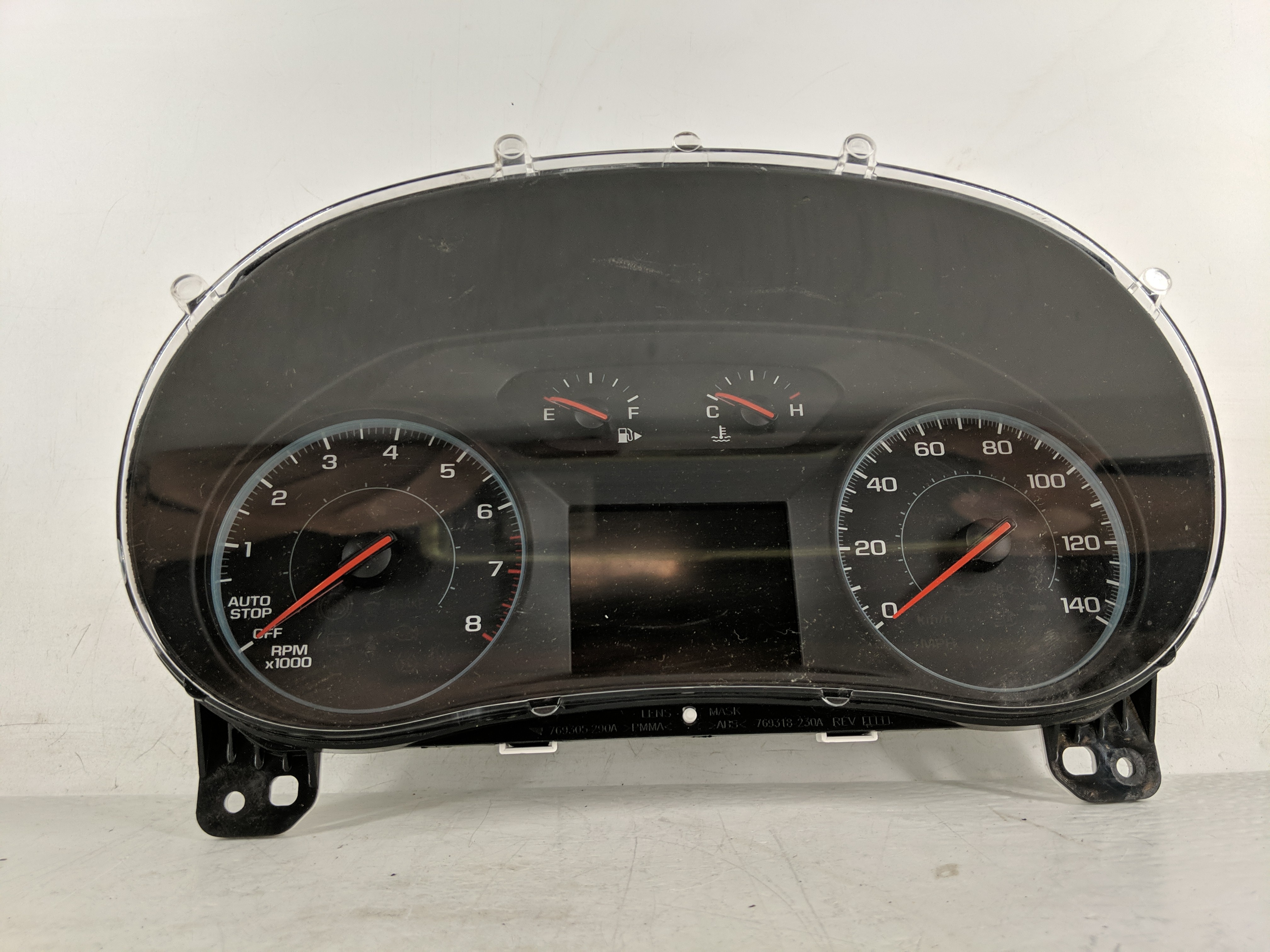 2020-2021 Chevrolet Malibu Speedometer Instrument Cluster Gauges 1174281 - Oemusedautoparts1.com