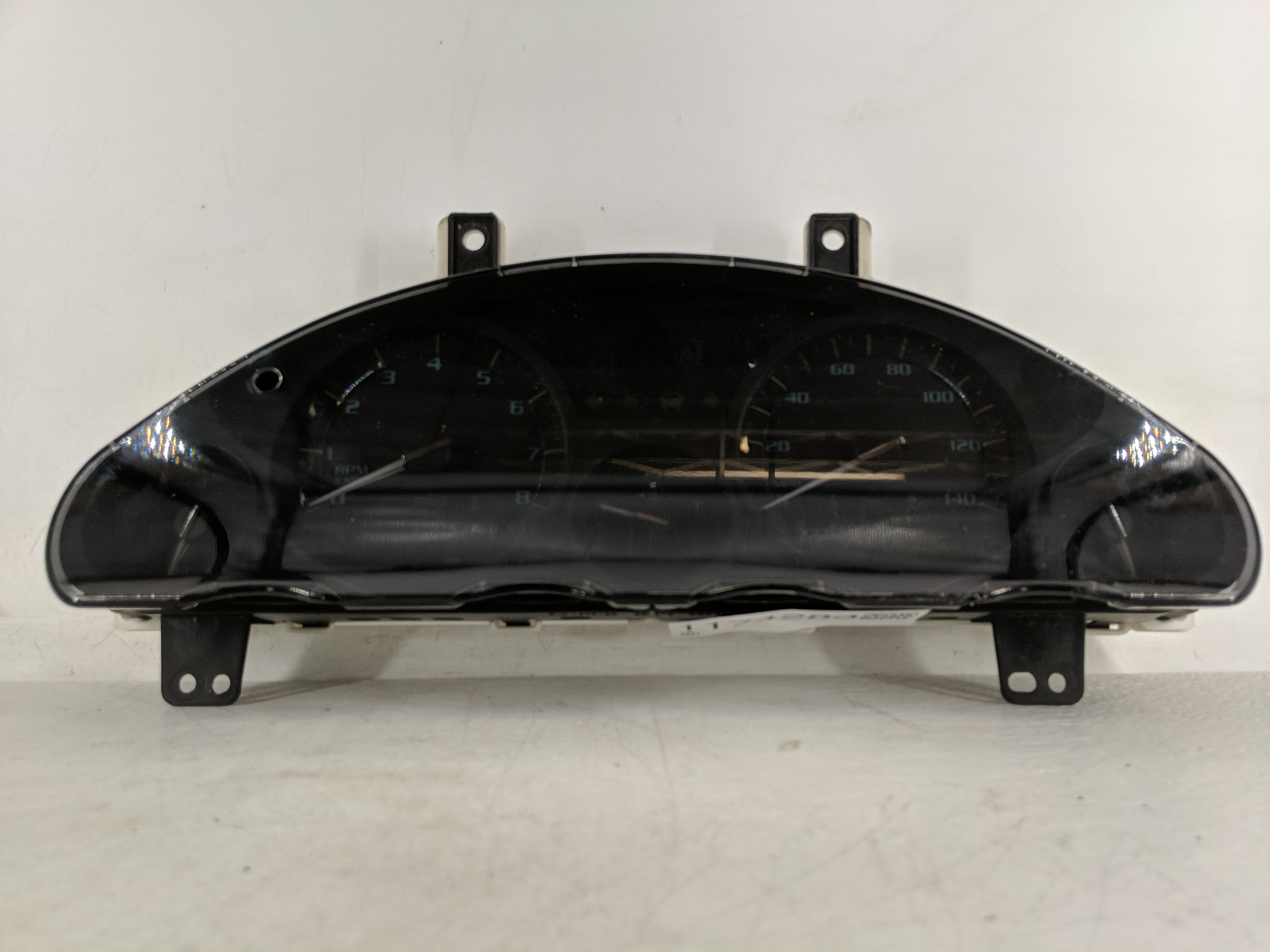 2014-2017 Buick Enclave Speedometer Instrument Cluster Gauges 1174283 - Oemusedautoparts1.com