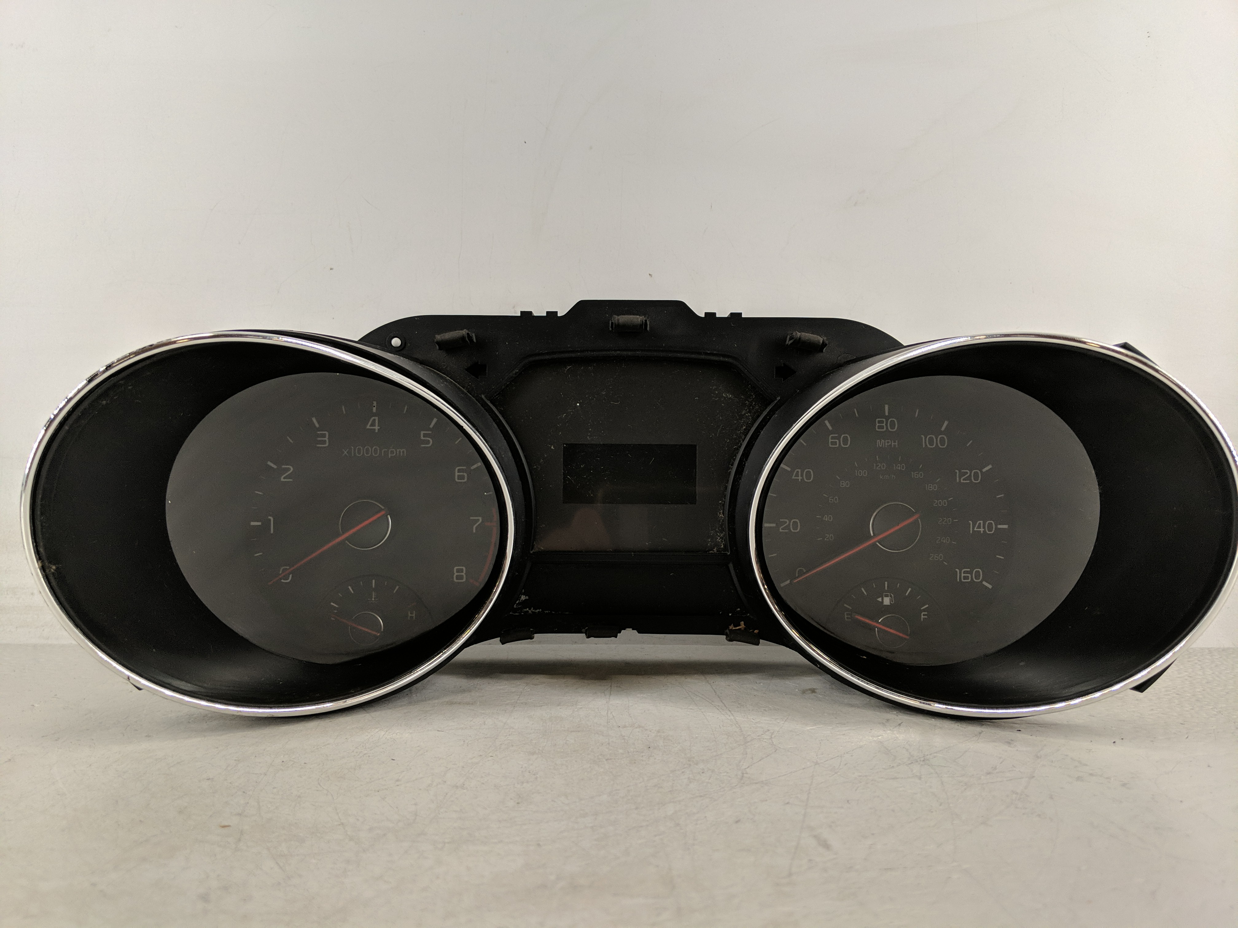 2015-2016 Kia Sedona Speedometer Instrument Cluster Gauges 94003-a9021 1174300 - Oemusedautoparts1.com