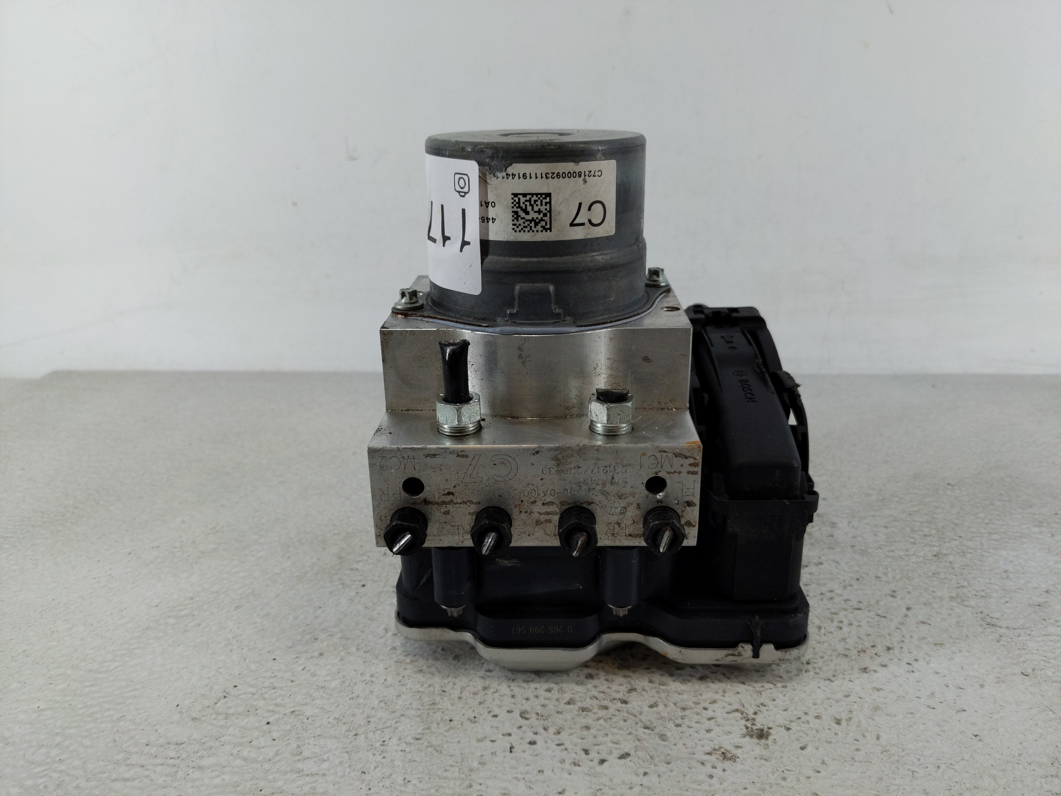 2011-2012 Porsche Cayenne Abs Pump Control Module 1174309 - Oemusedautoparts1.com