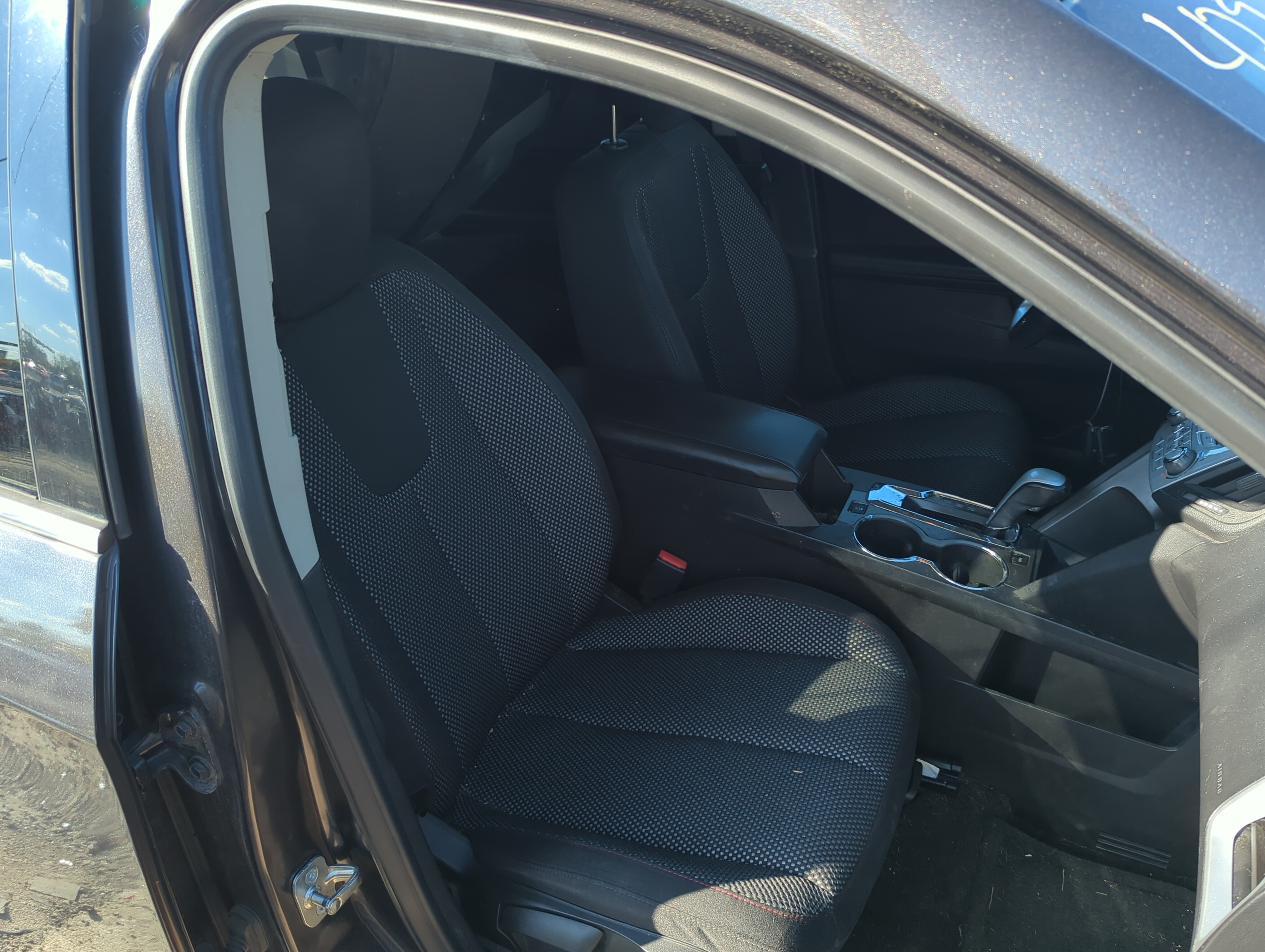 Picture of 2012-2013 Chevrolet Equinox Passenger Front Seat Oem 1174468