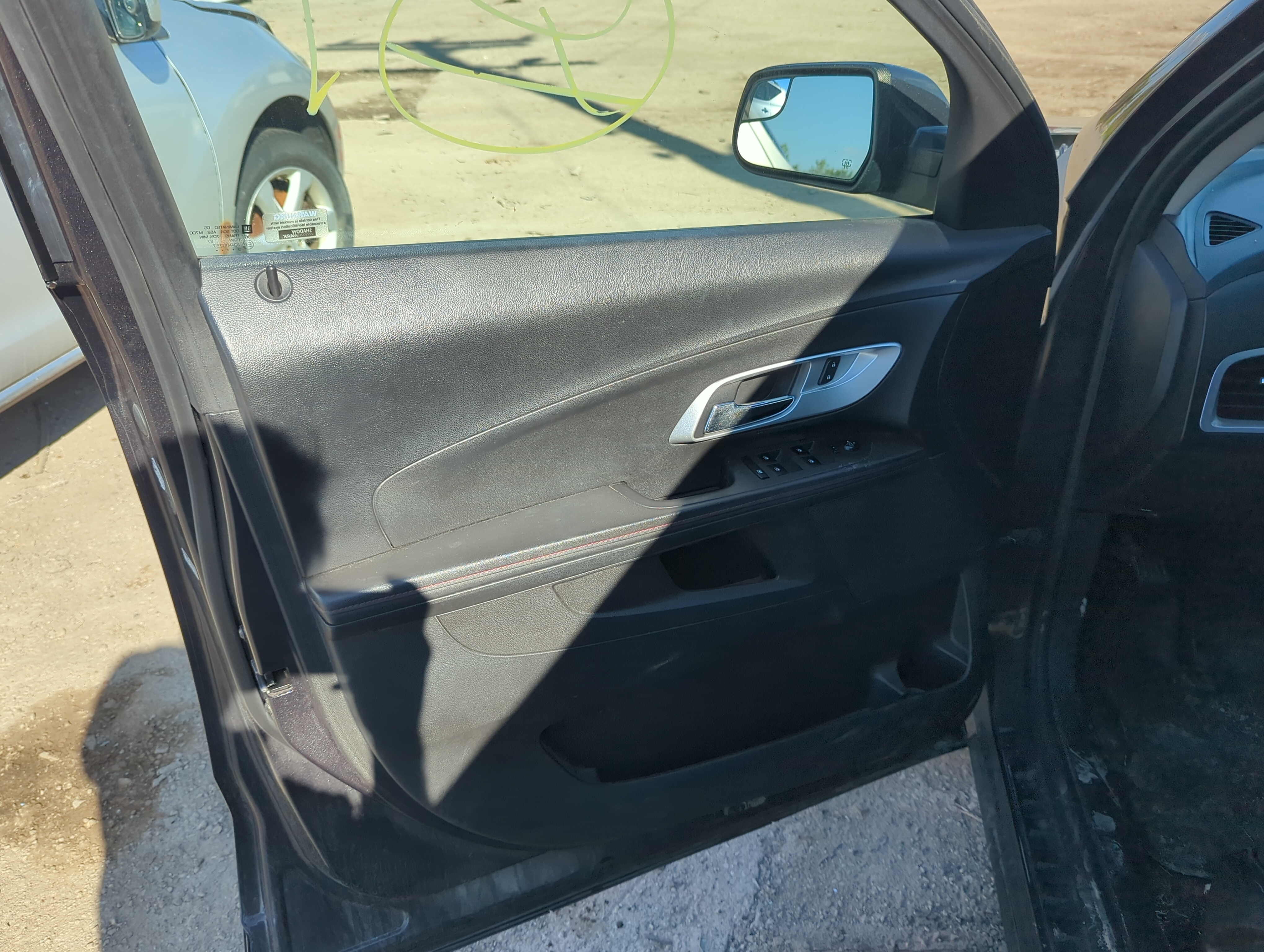 Picture of 2013 Chevrolet Equinox Front Left Driver Interior Door Panel Trim 1174509