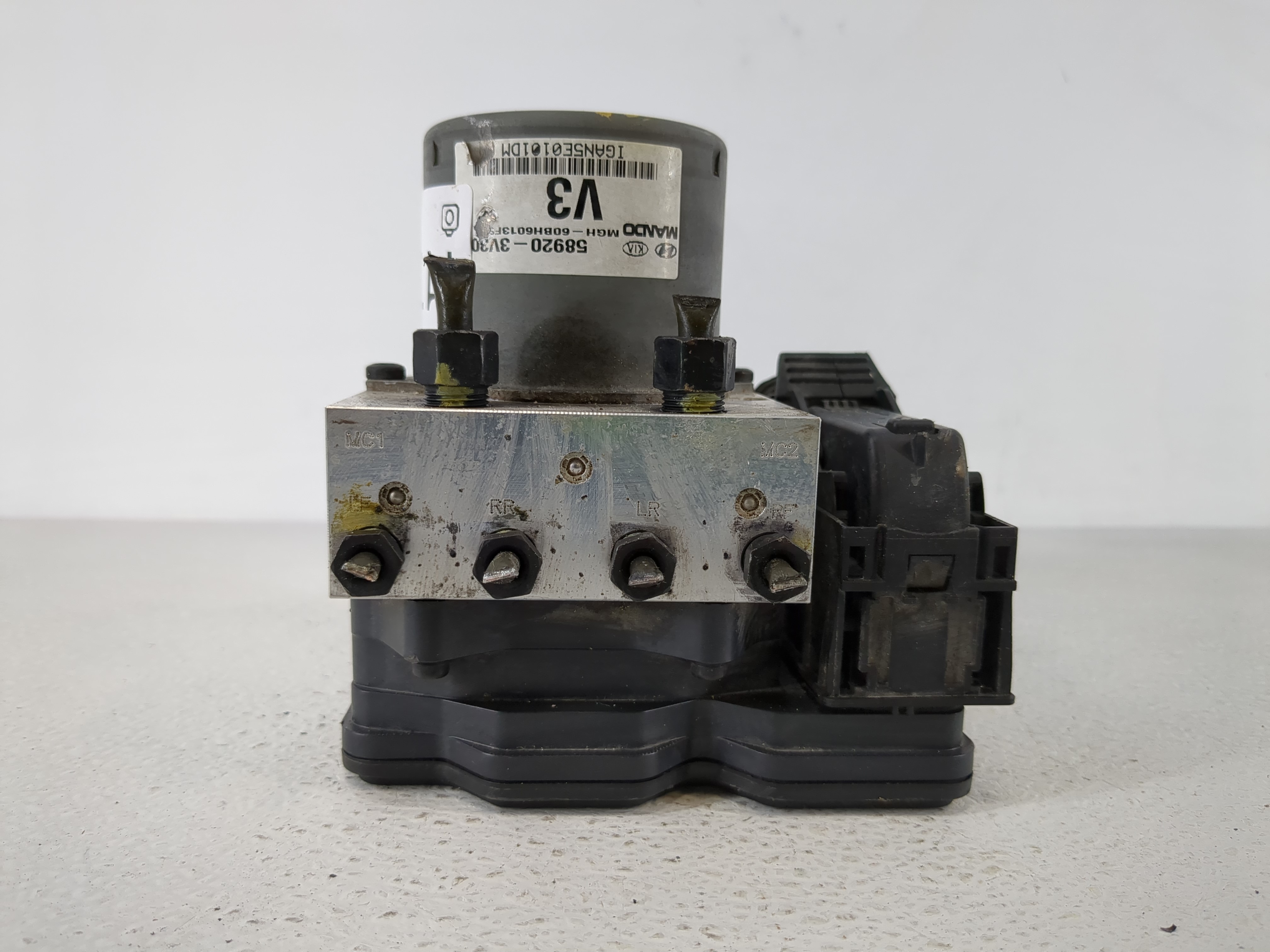 2012-2014 Hyundai Azera Abs Pump Control Module 1174860 - Oemusedautoparts1.com